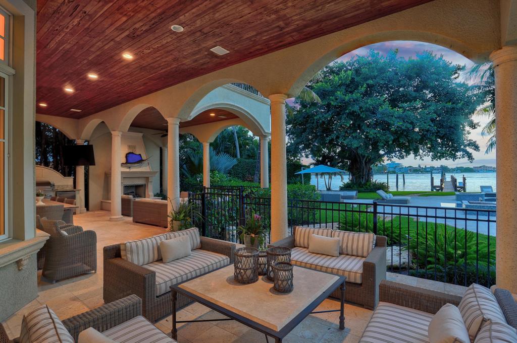 HYPOLUXO ISLAND ADD - Residential