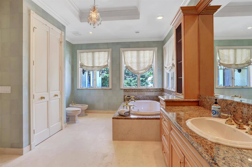 HYPOLUXO ISLAND ADD - Residential