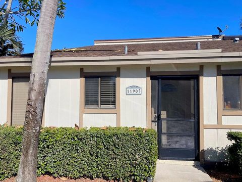 11903 Sturbridge Lane Wellington FL 33414