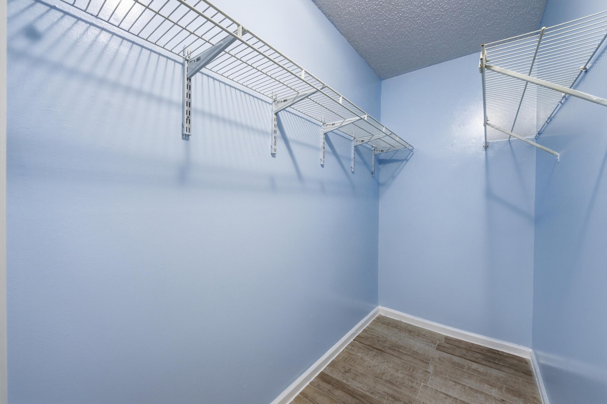 GLENWOOD VILLAGE CONDO - Residential Lease