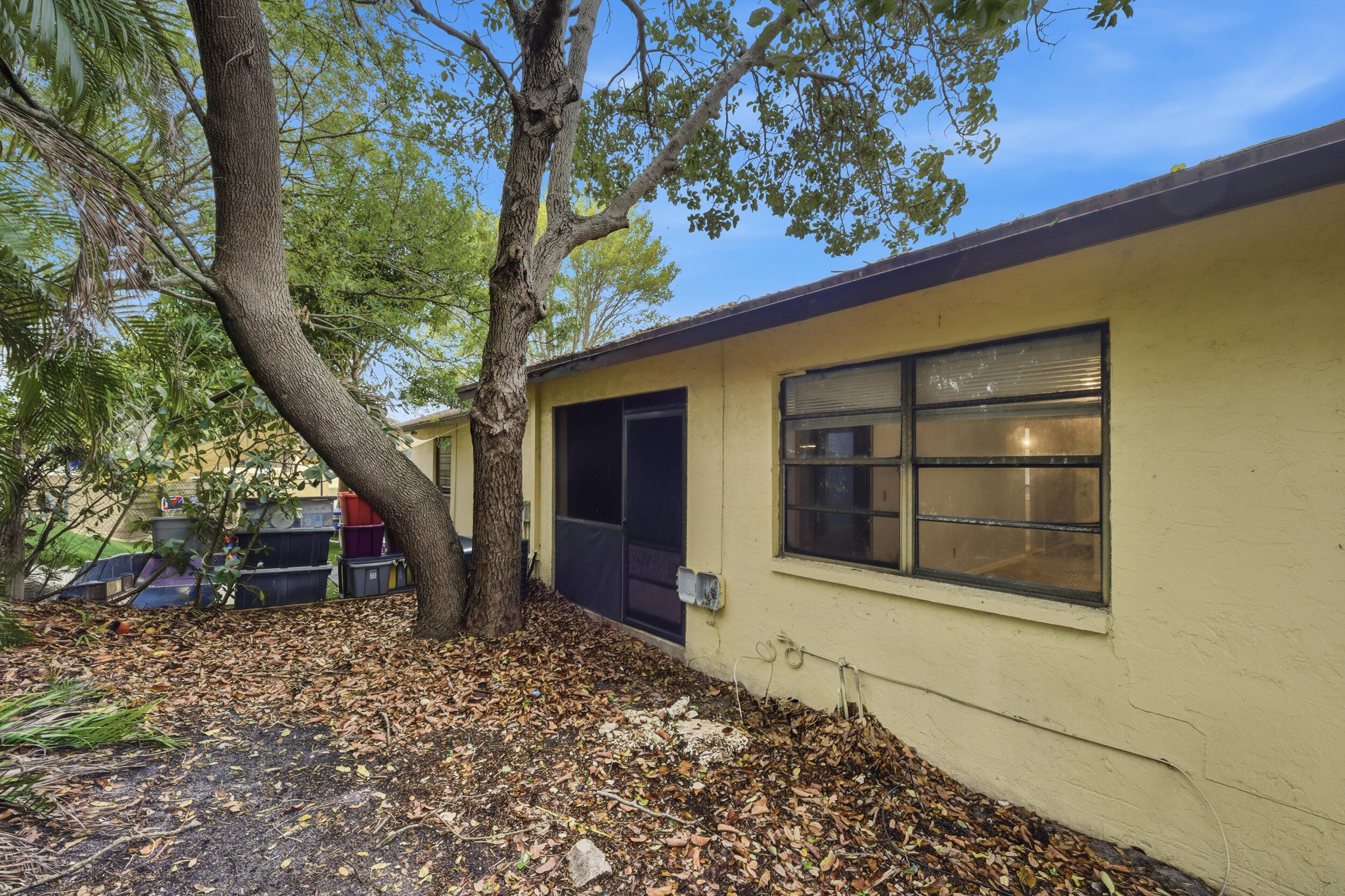 GLENWOOD VILLAGE CONDO - Residential Lease