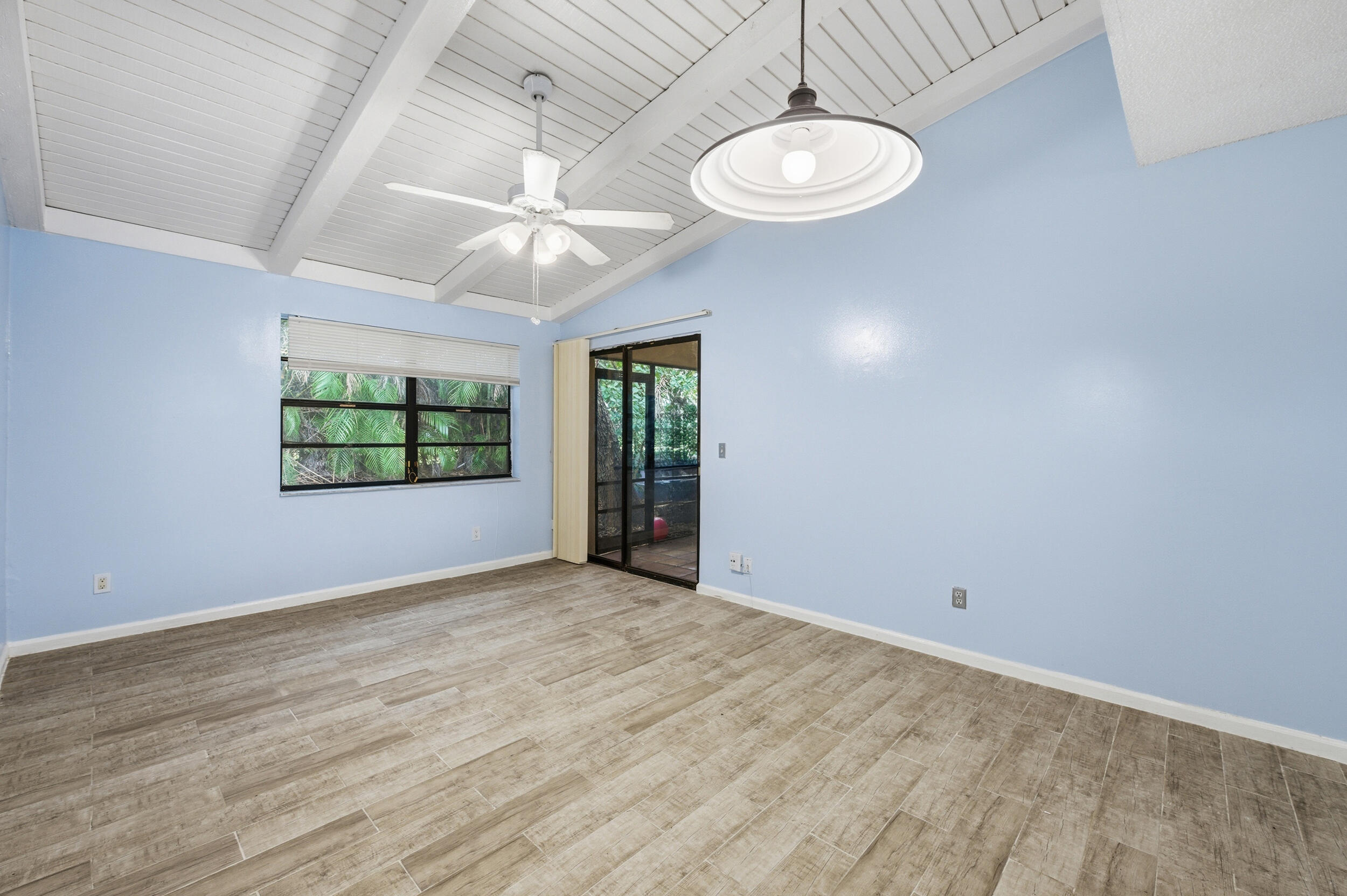 GLENWOOD VILLAGE CONDO - Residential Lease