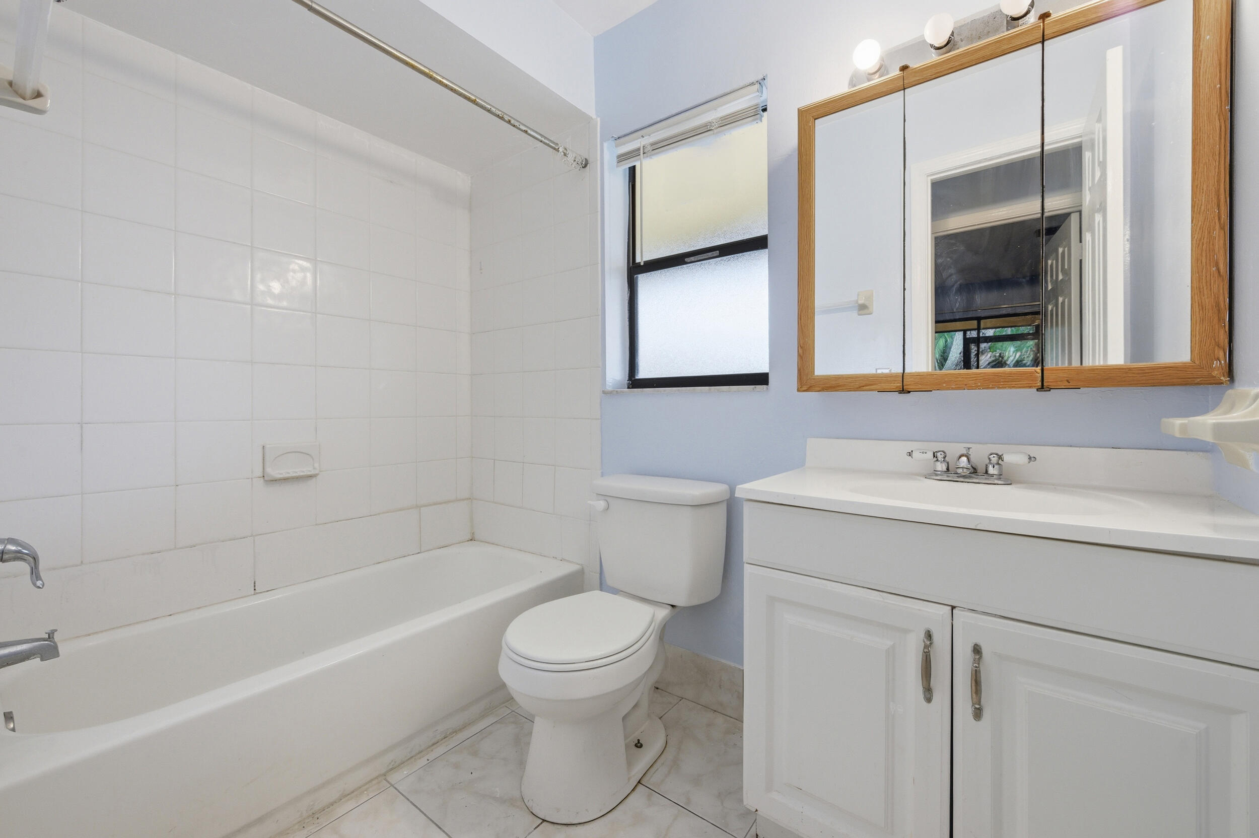 GLENWOOD VILLAGE CONDO - Residential Lease