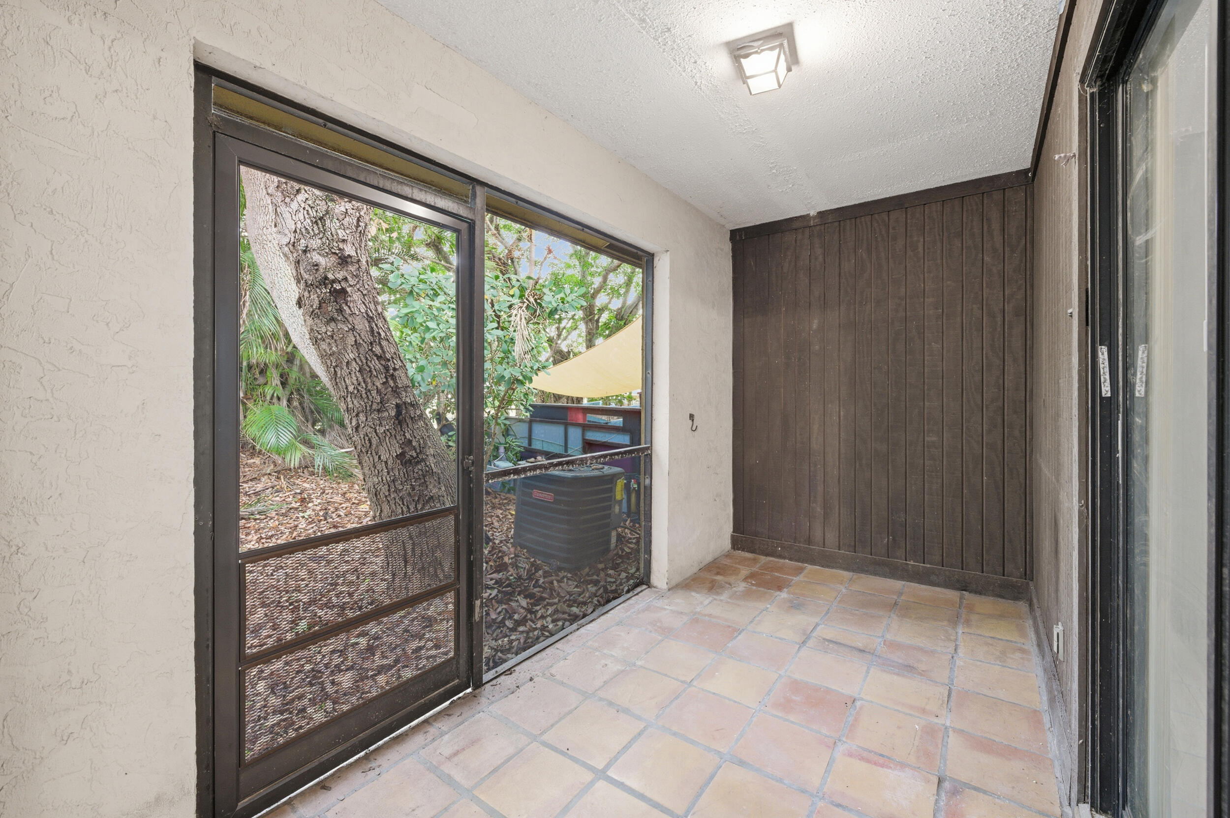 GLENWOOD VILLAGE CONDO - Residential Lease