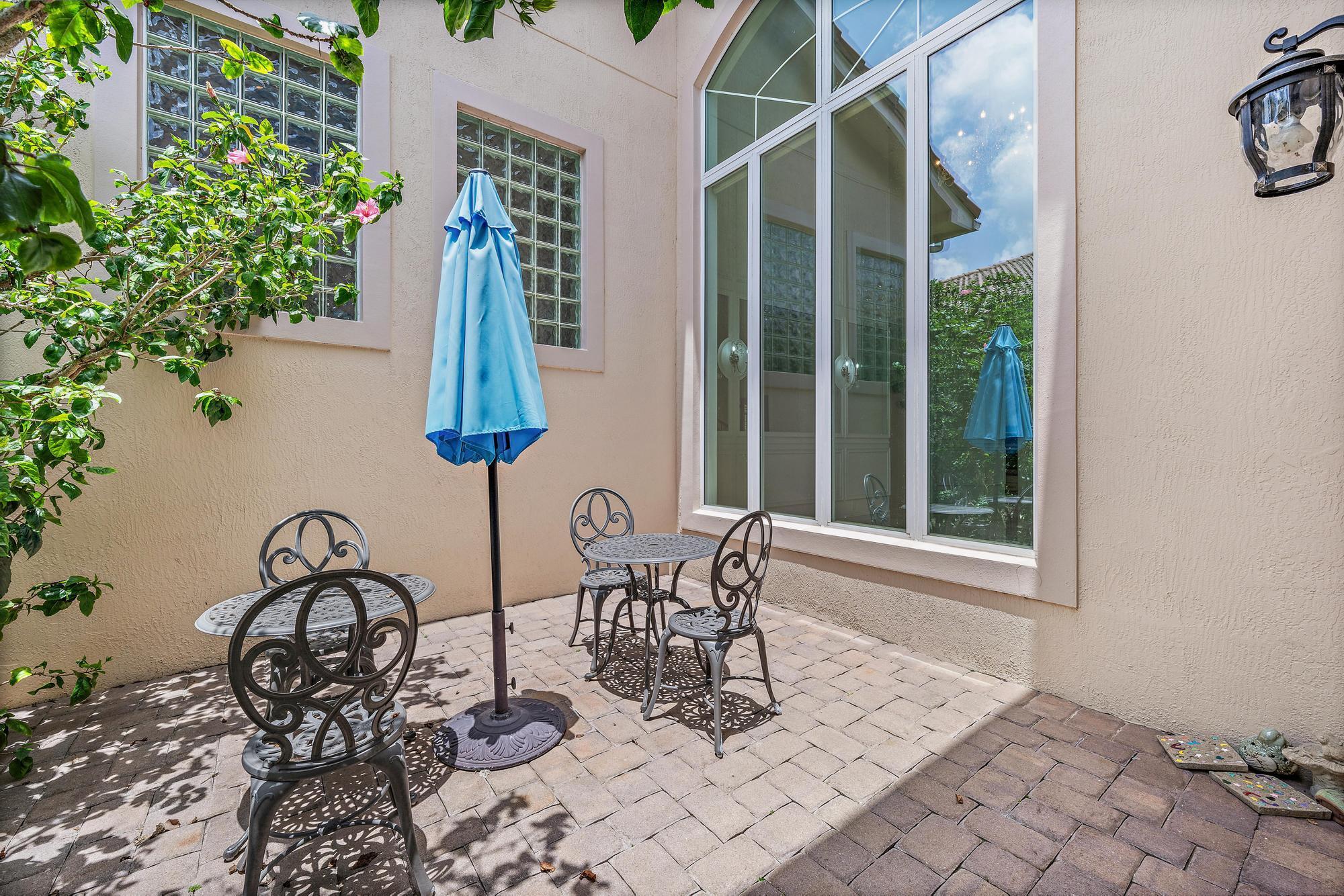 JUPITER COUNTRY CLUB - Residential