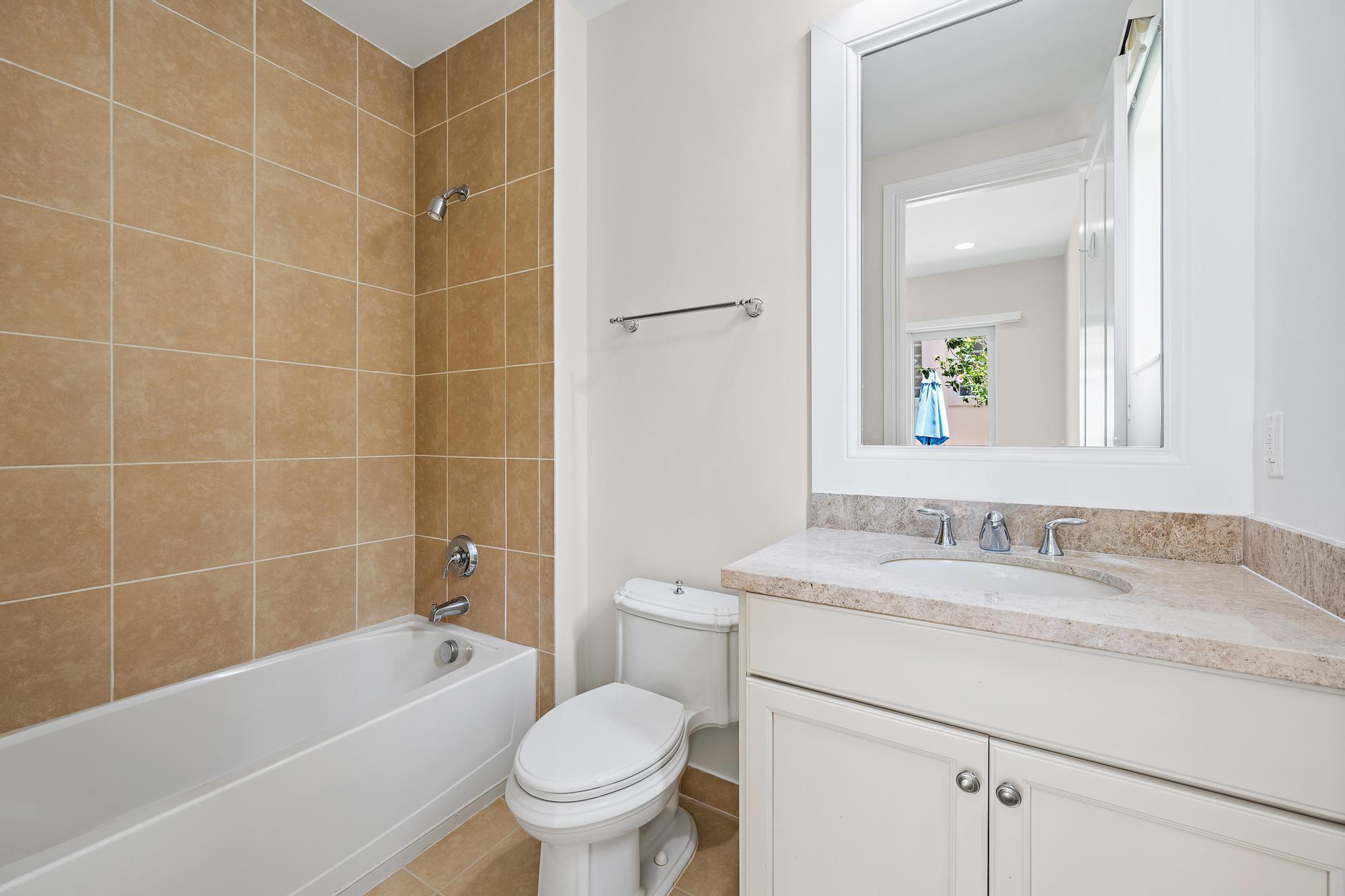 JUPITER COUNTRY CLUB - Residential