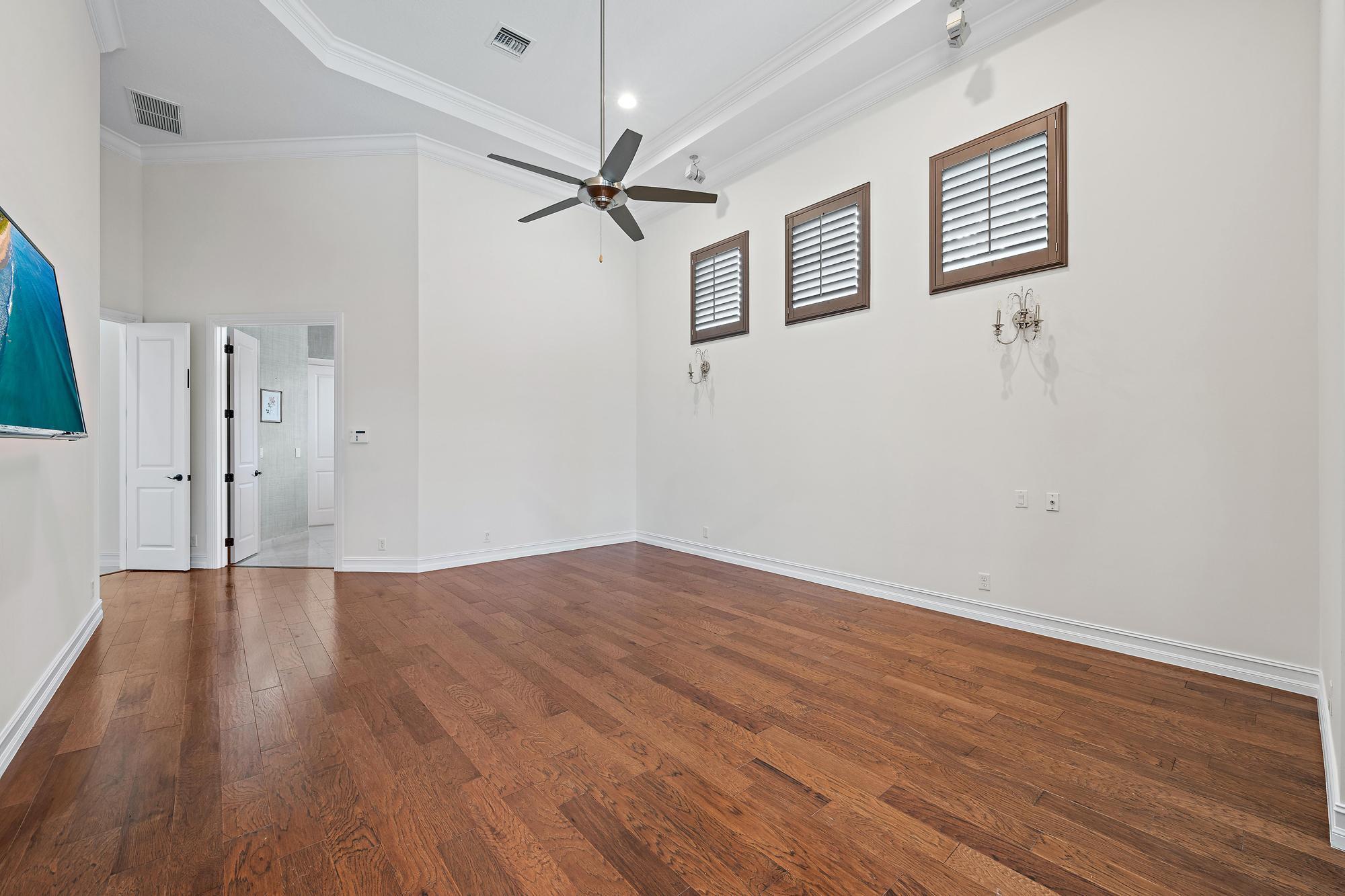 JUPITER COUNTRY CLUB - Residential