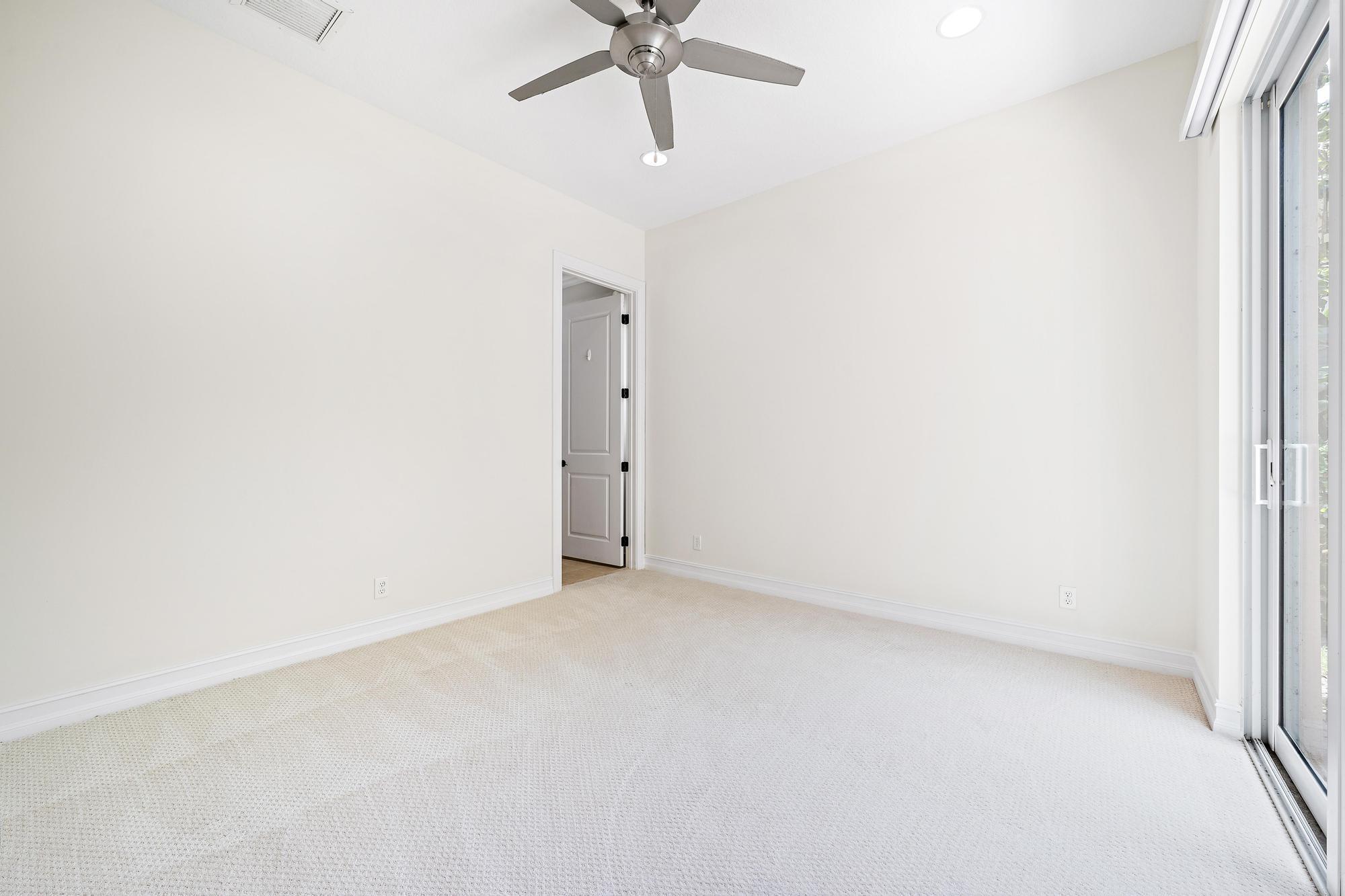 JUPITER COUNTRY CLUB - Residential