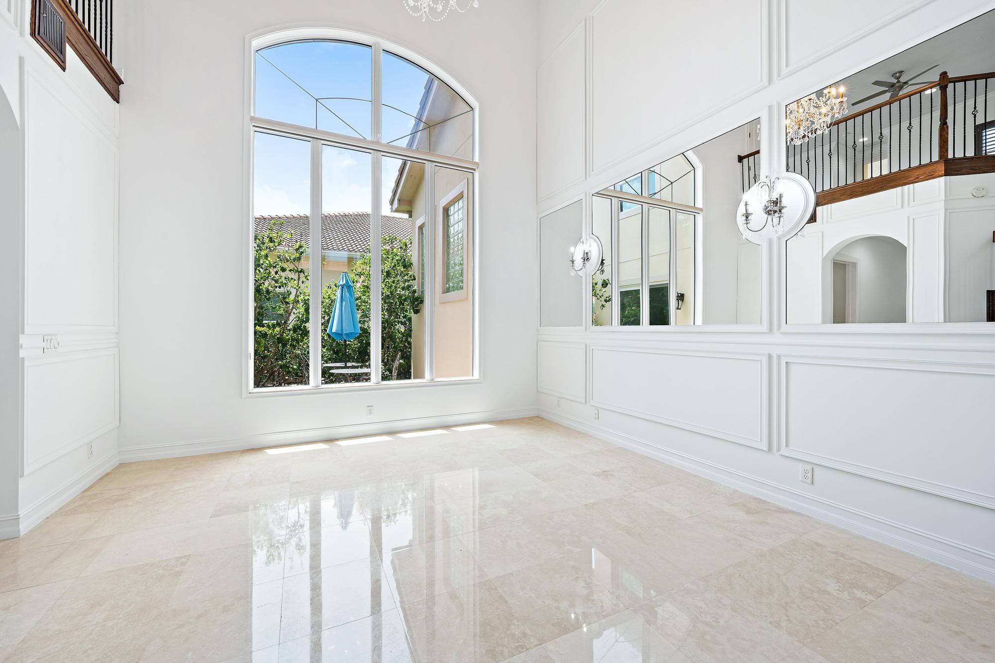 JUPITER COUNTRY CLUB - Residential