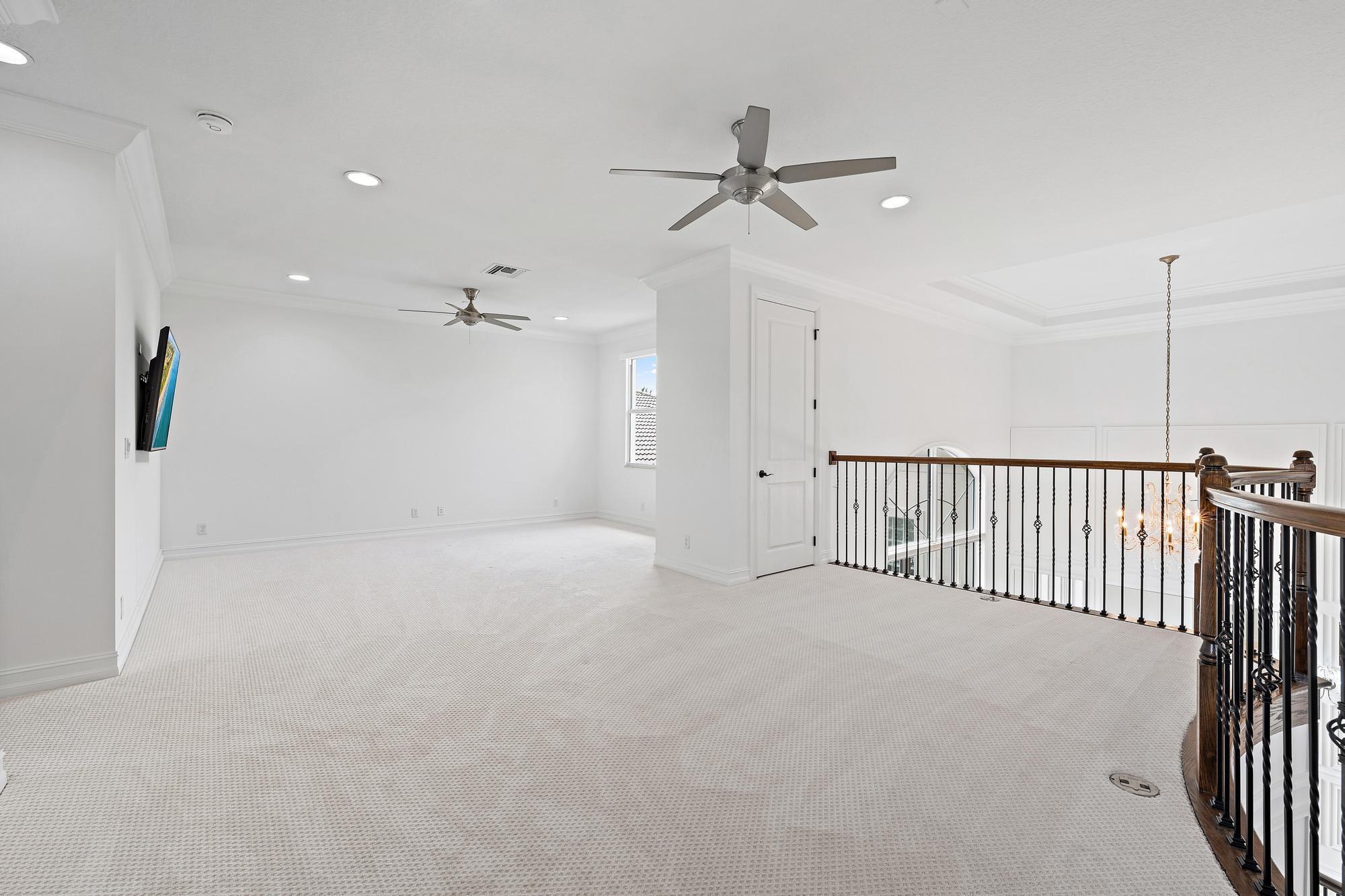 JUPITER COUNTRY CLUB - Residential