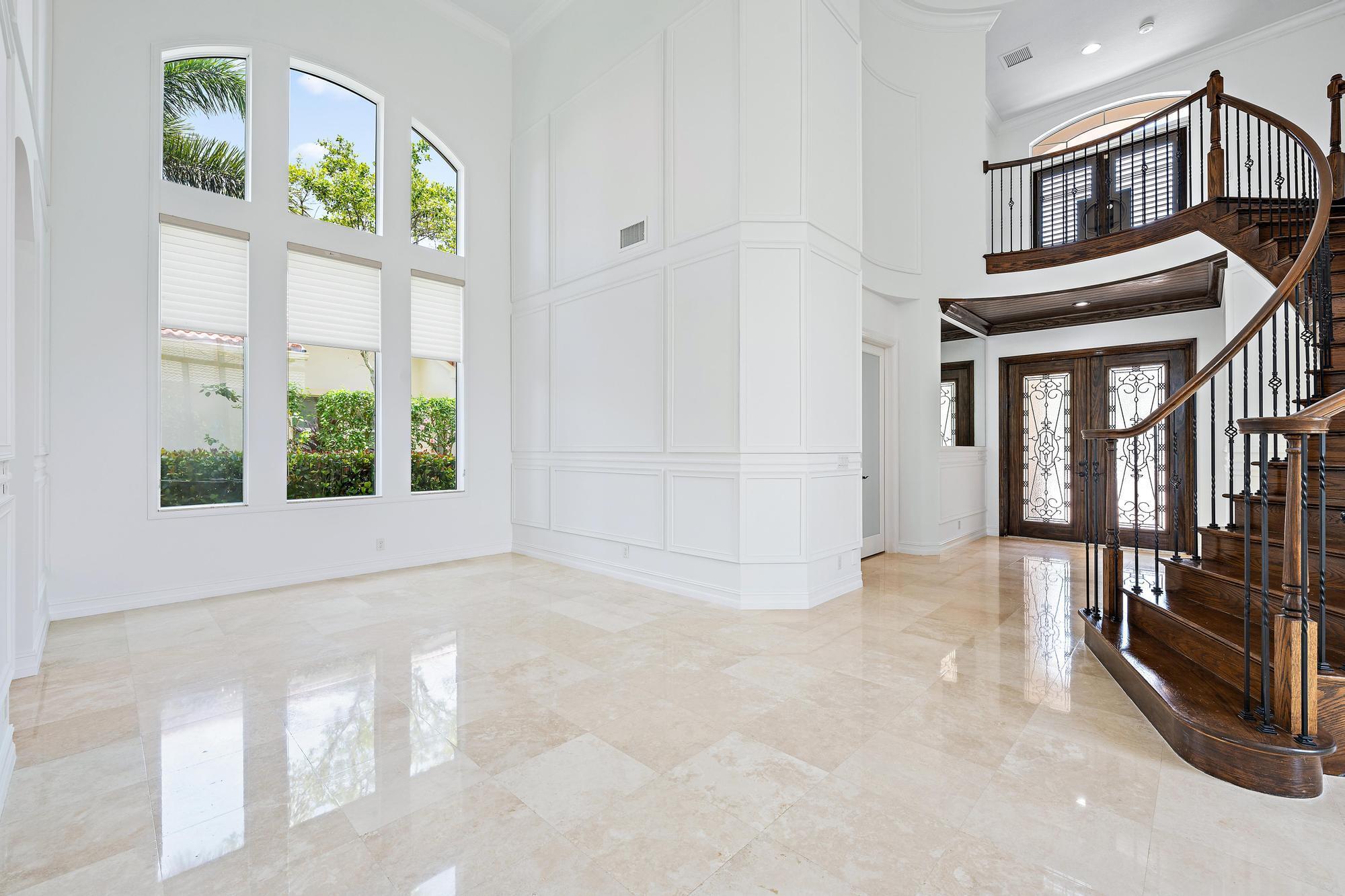 JUPITER COUNTRY CLUB - Residential