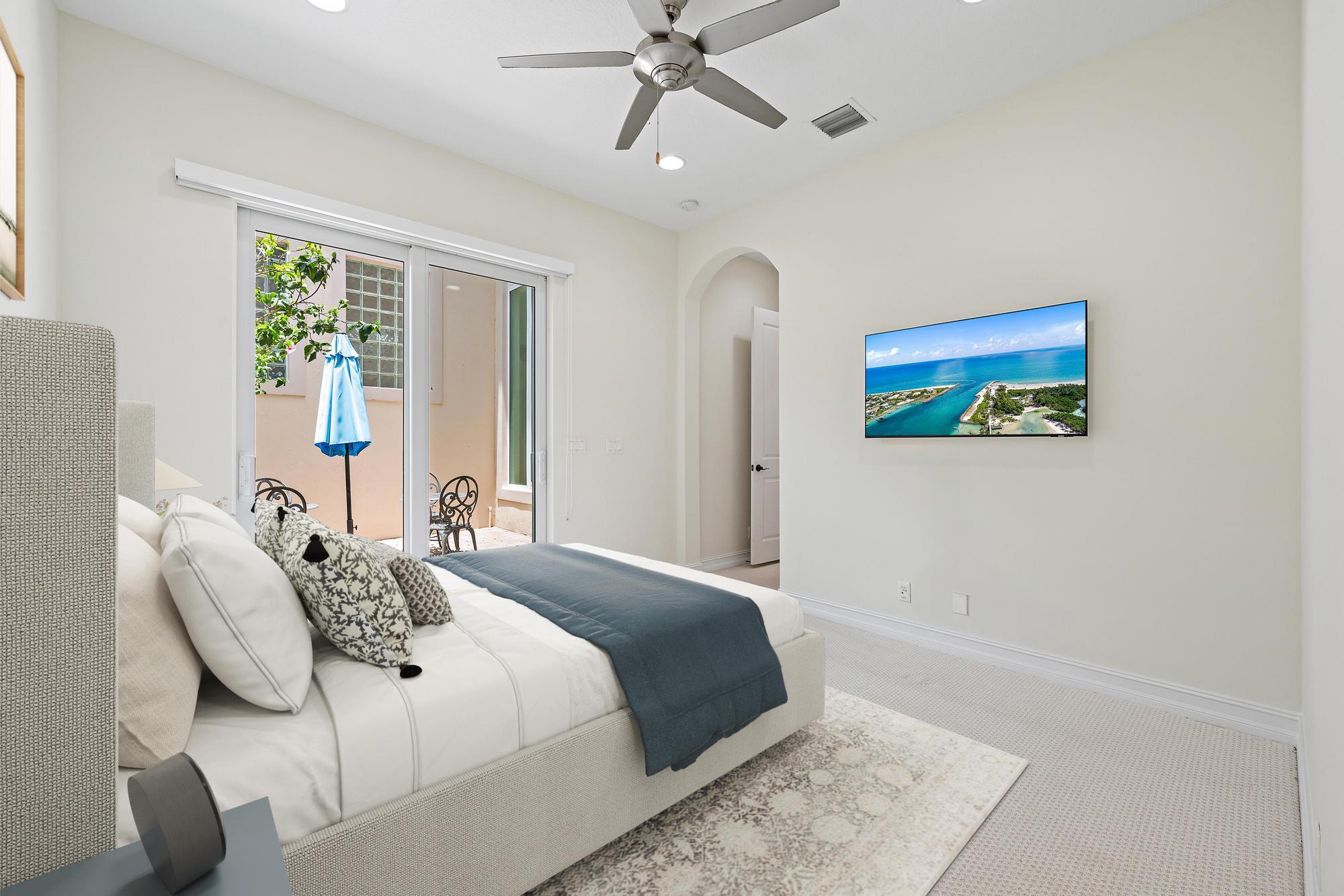 JUPITER COUNTRY CLUB - Residential