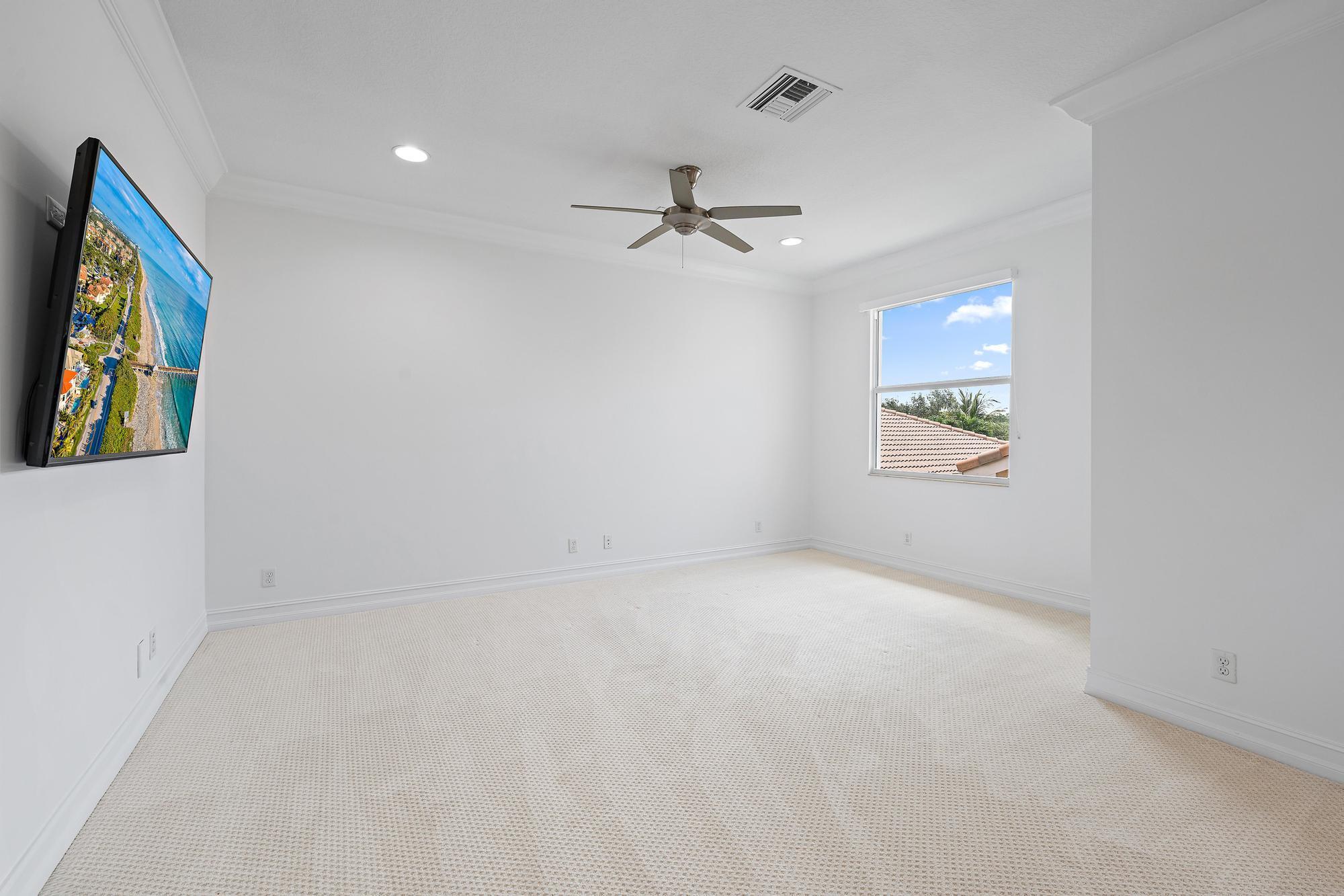 JUPITER COUNTRY CLUB - Residential