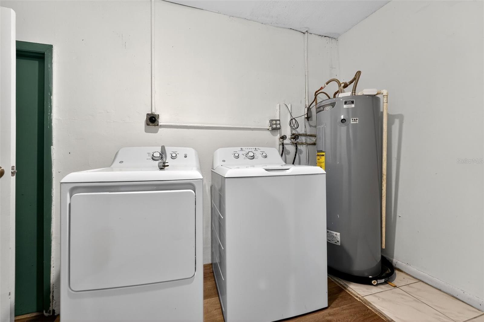 ORIOLE-MARGATE SEC 4 - Residential