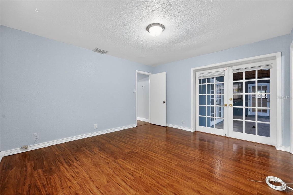 ORIOLE-MARGATE SEC 4 - Residential