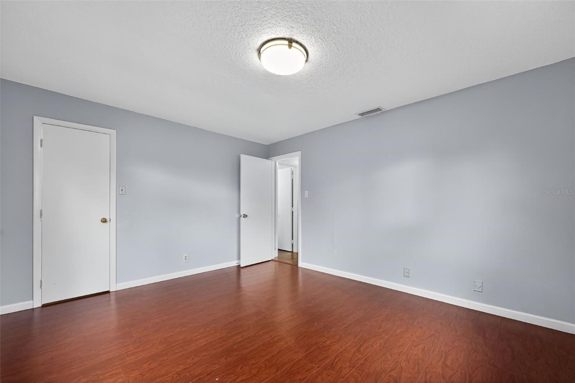 ORIOLE-MARGATE SEC 4 - Residential