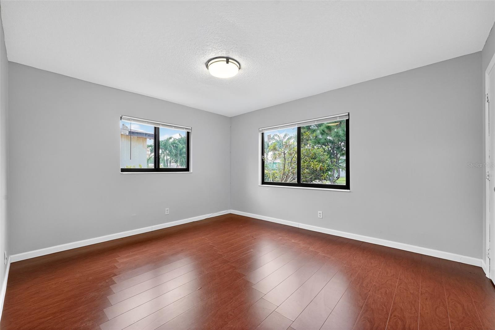 ORIOLE-MARGATE SEC 4 - Residential