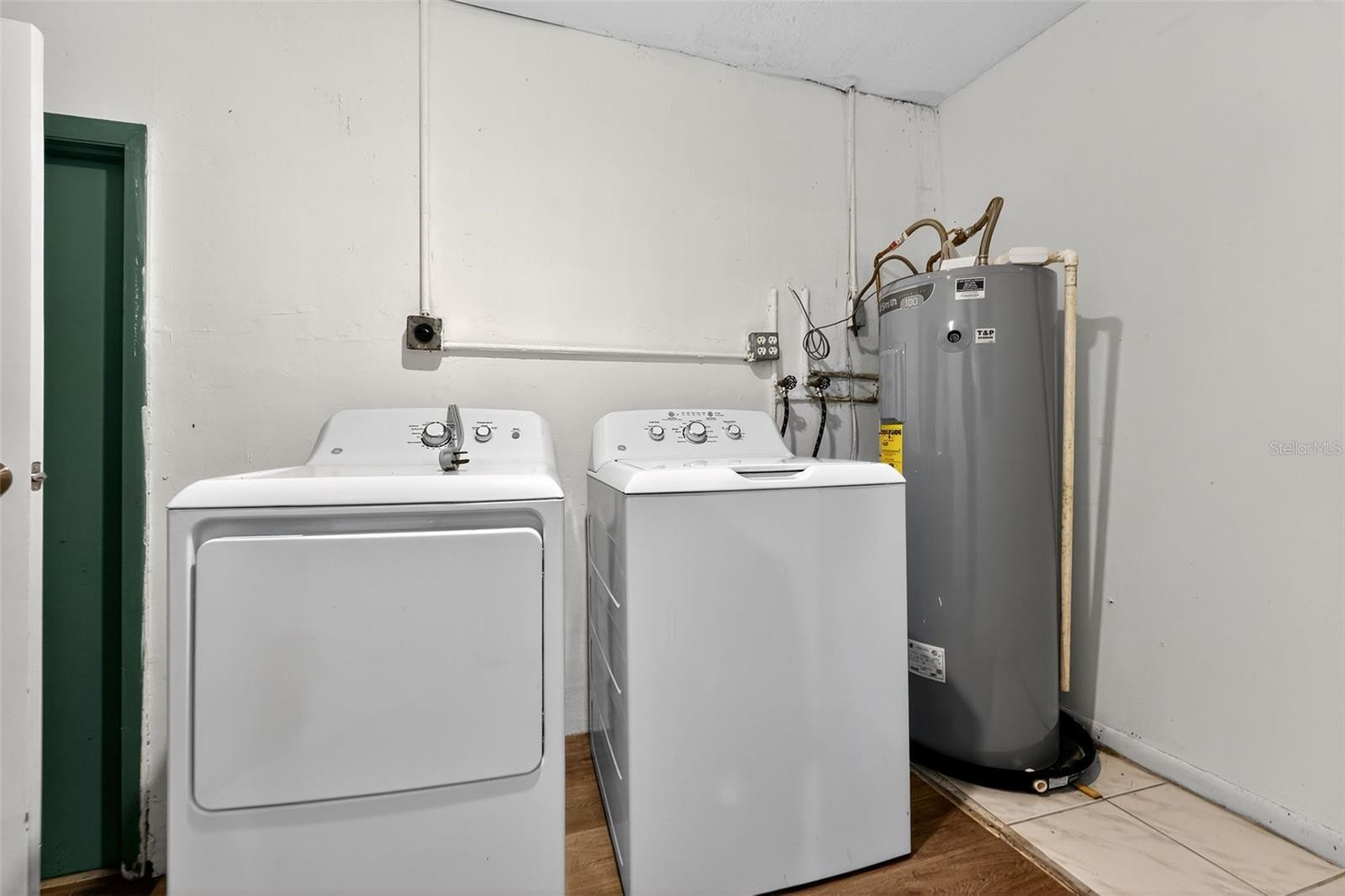 ORIOLE-MARGATE SEC 4 - Residential