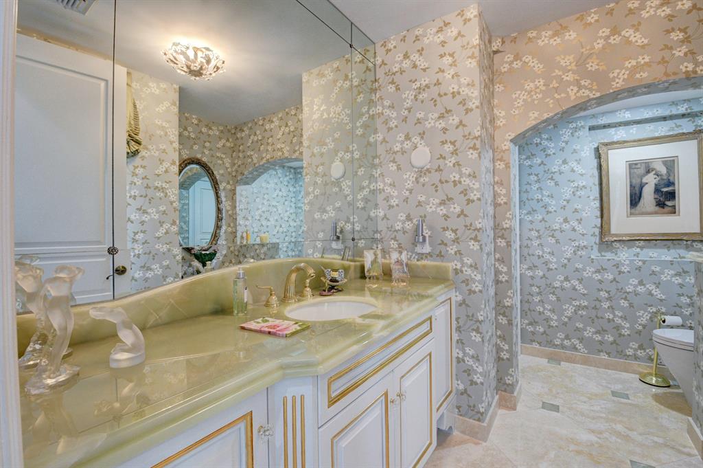 ST ANDREWS COUNTRY CLUB - Residential