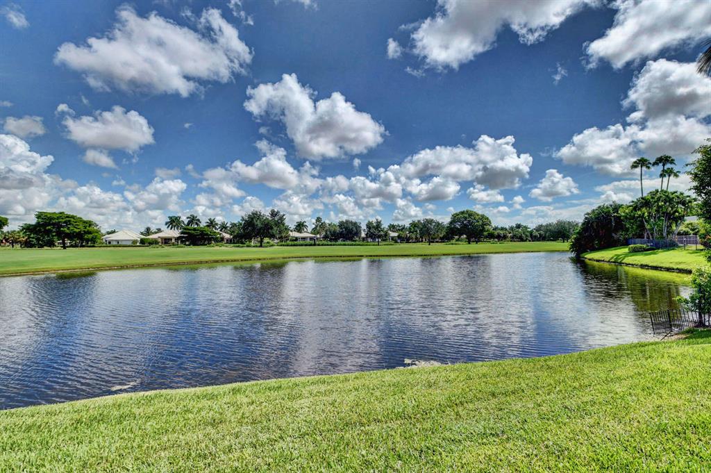 ST ANDREWS COUNTRY CLUB - Residential