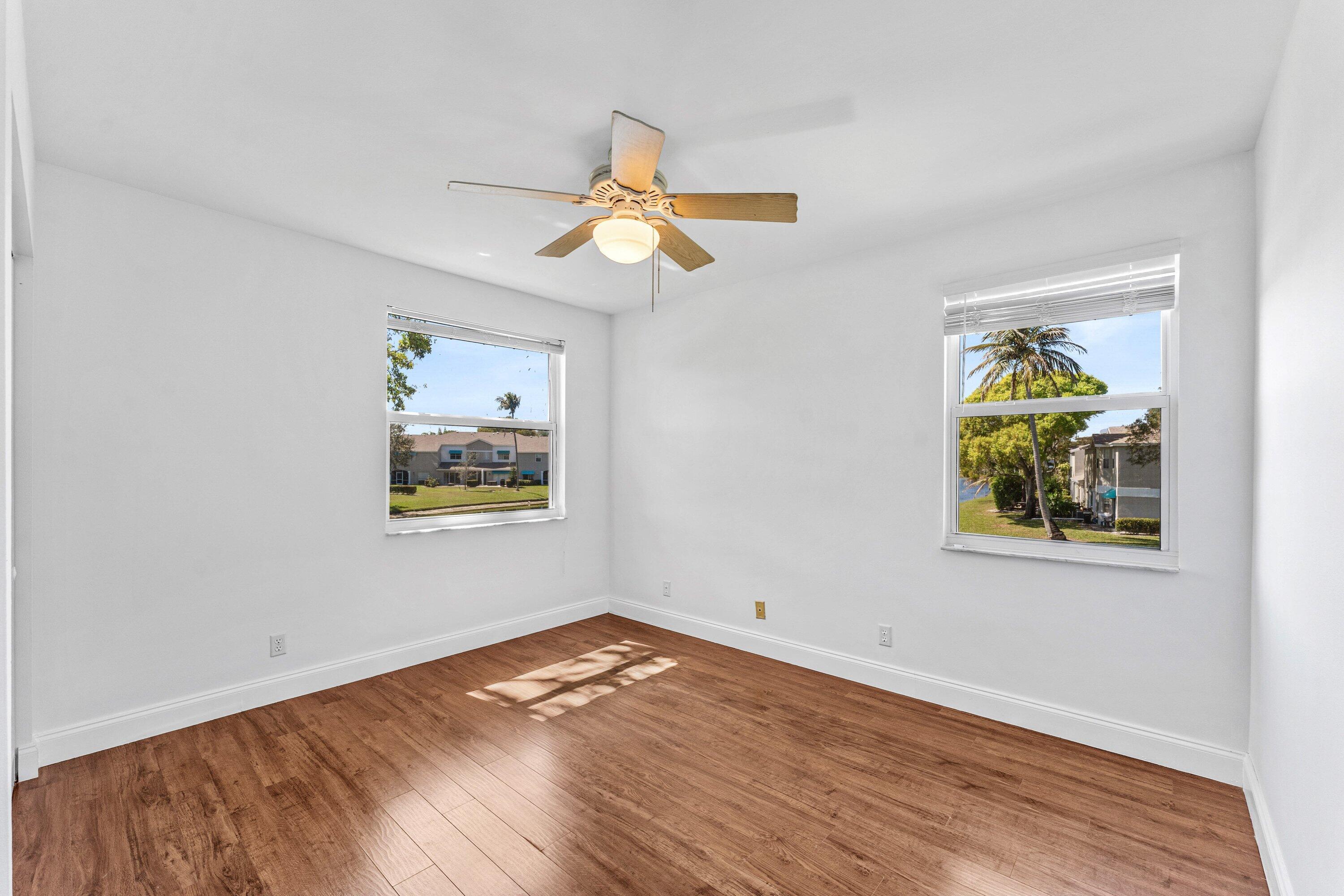 BOCA GARDENS 3 - Residential