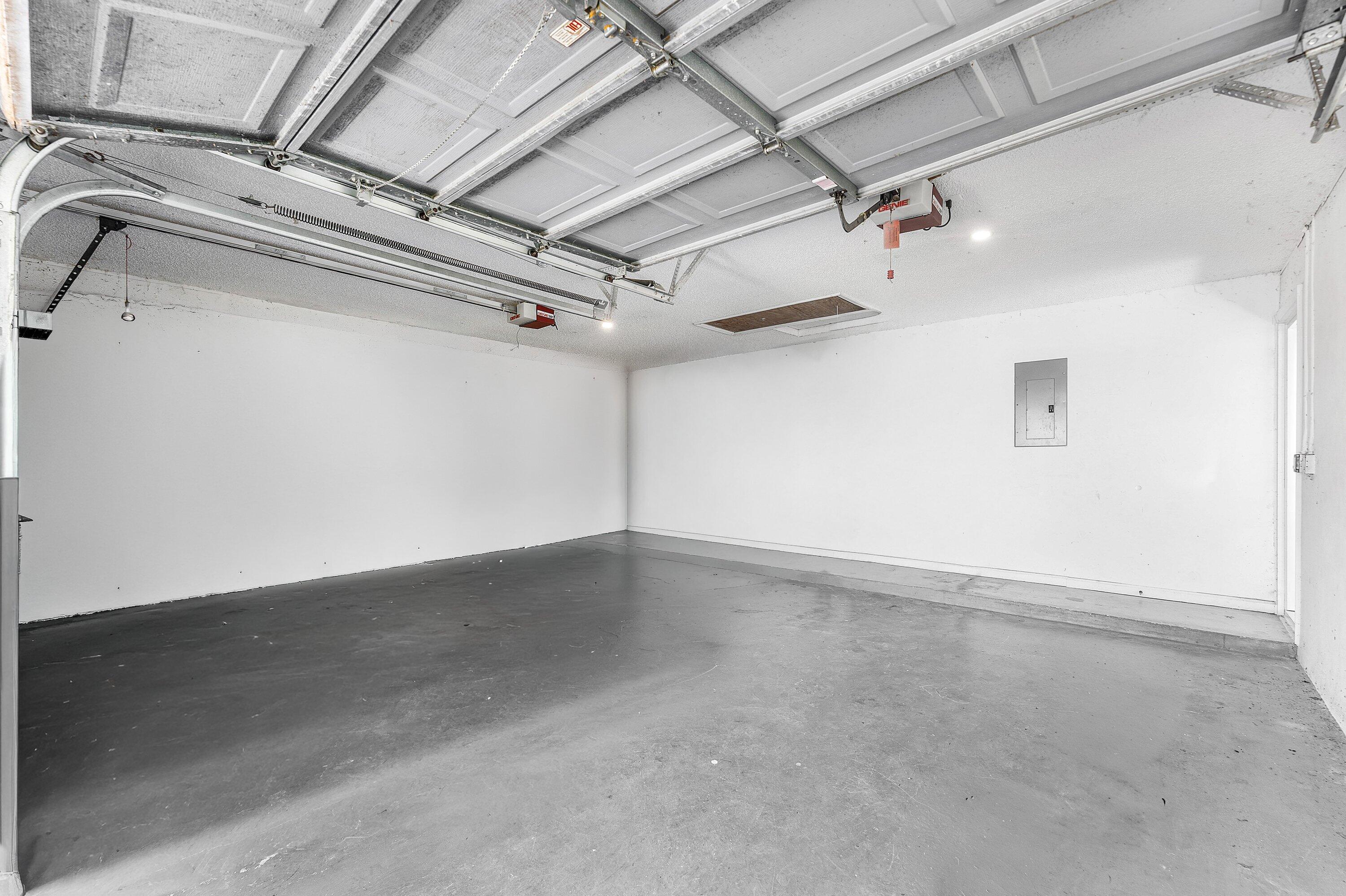 BOCA GARDENS 3 - Residential