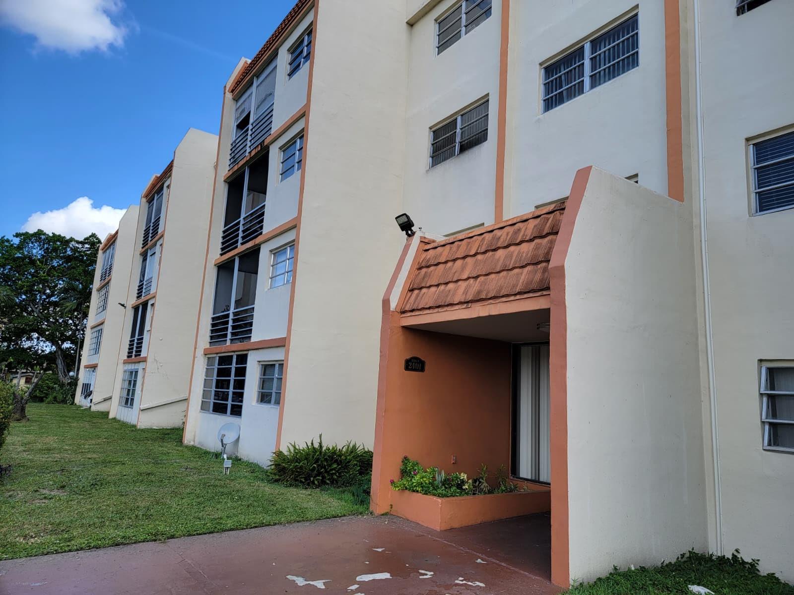 2401 NW 41st Ave 204