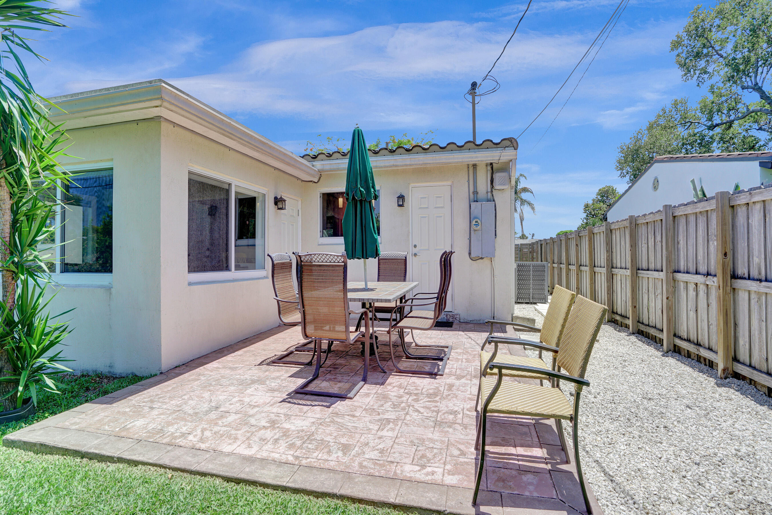 OAK GROVE - Residential Lease