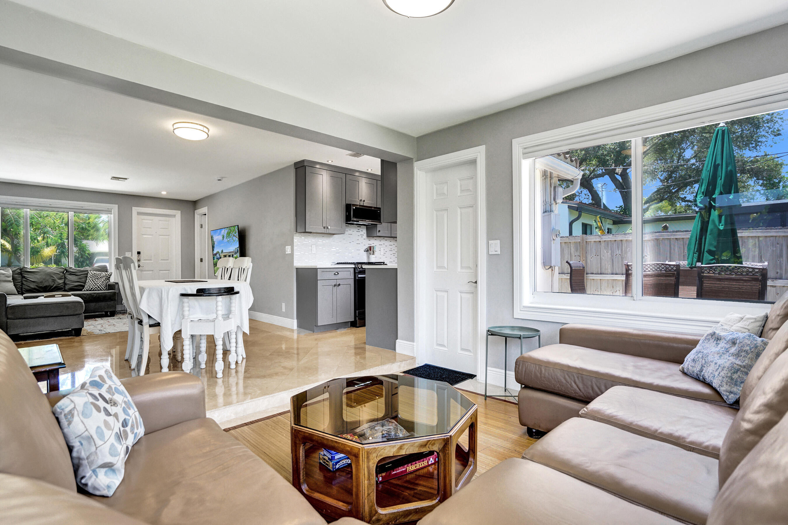 OAK GROVE - Residential Lease