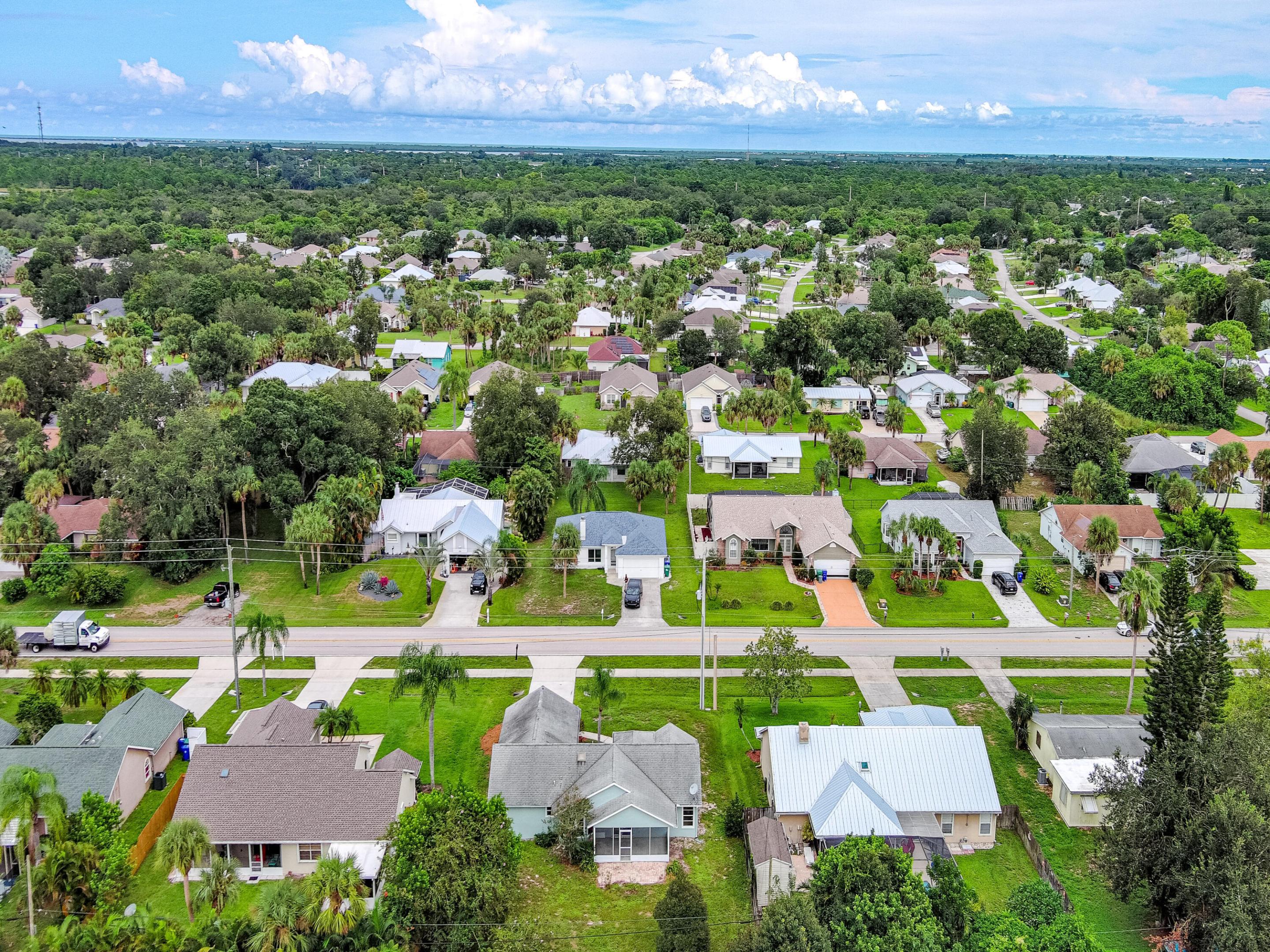 SEBASTIAN HIGHLANDS UNIT 11 - Residential