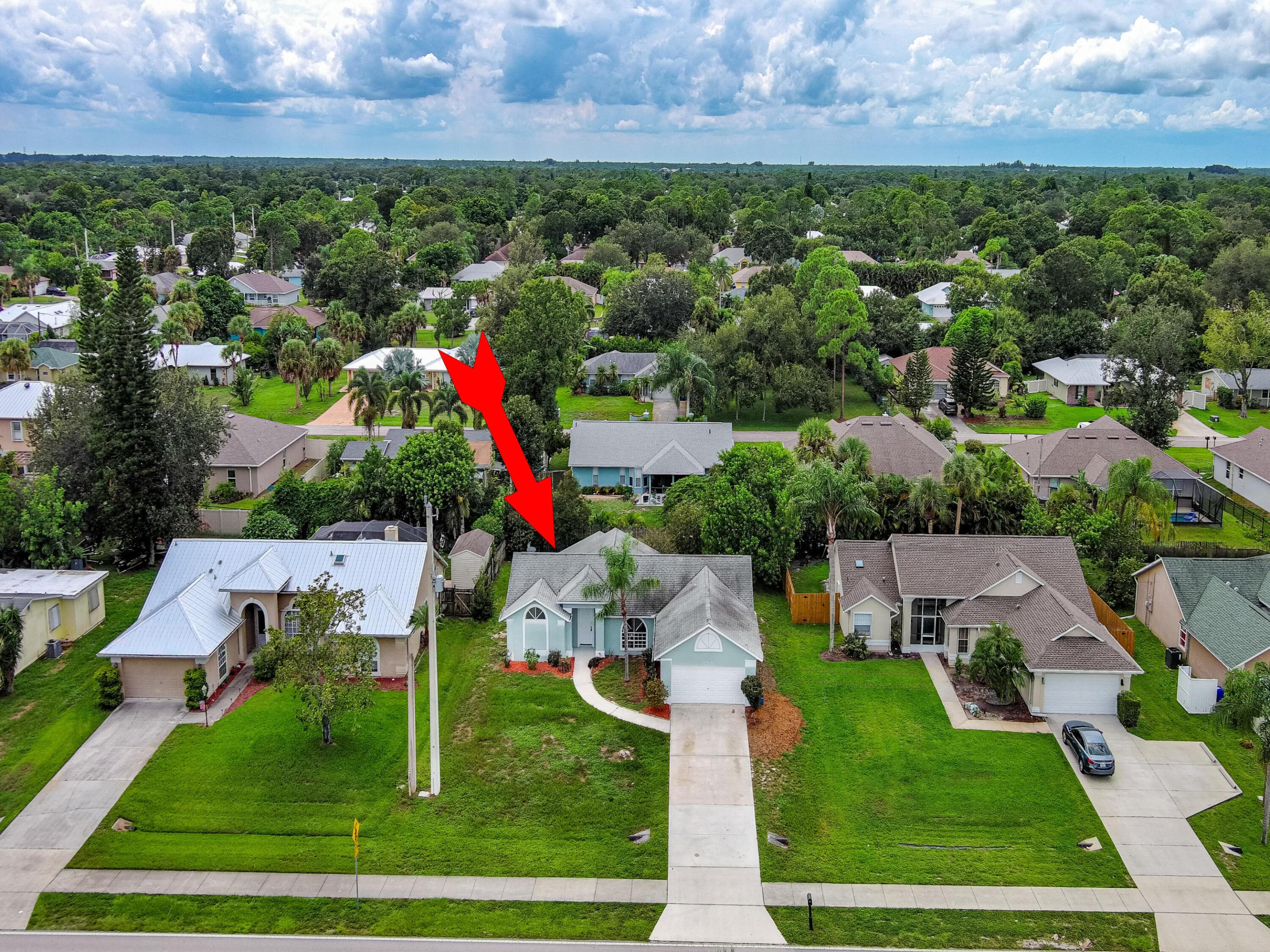 SEBASTIAN HIGHLANDS UNIT 11 - Residential