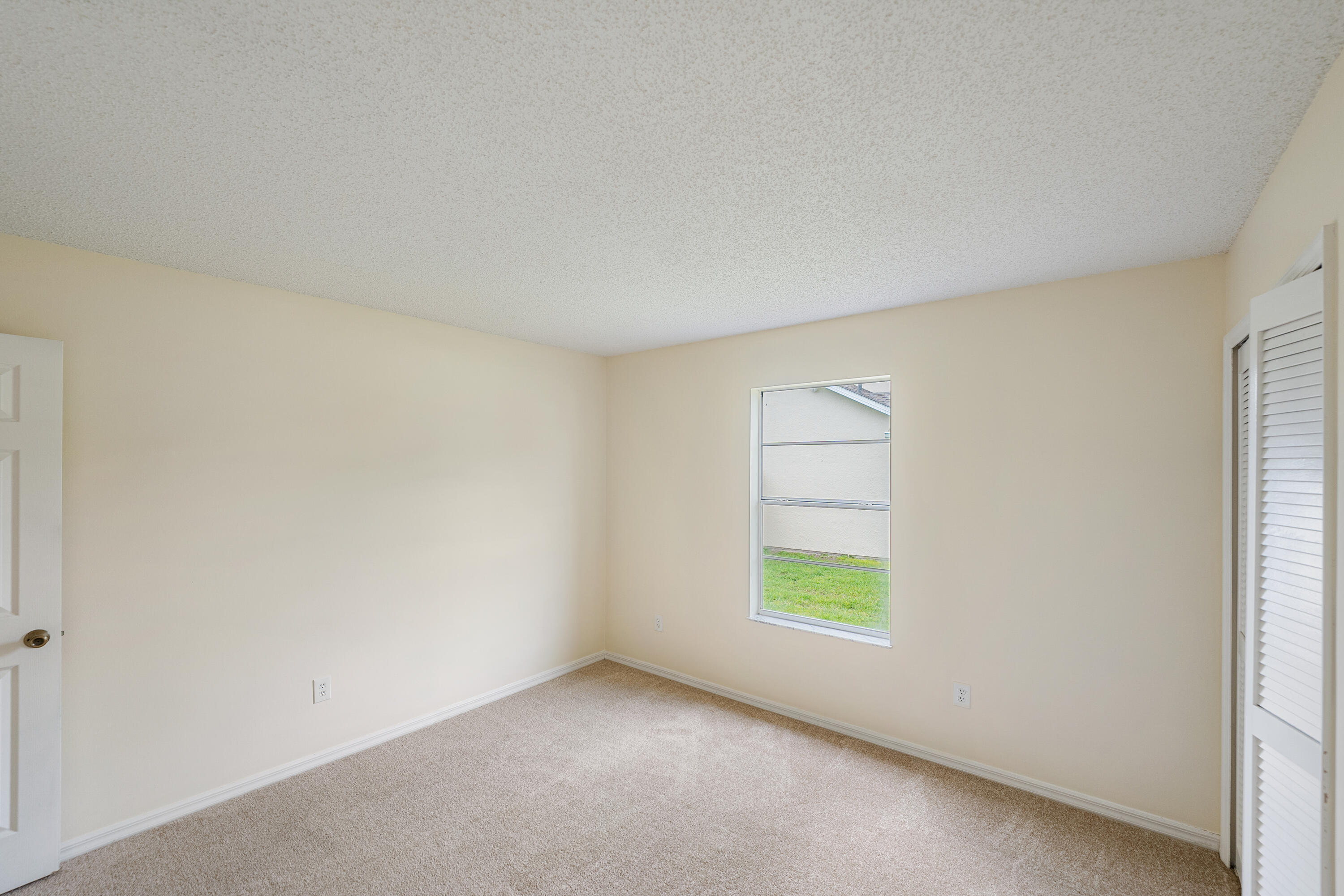 SEBASTIAN HIGHLANDS UNIT 11 - Residential