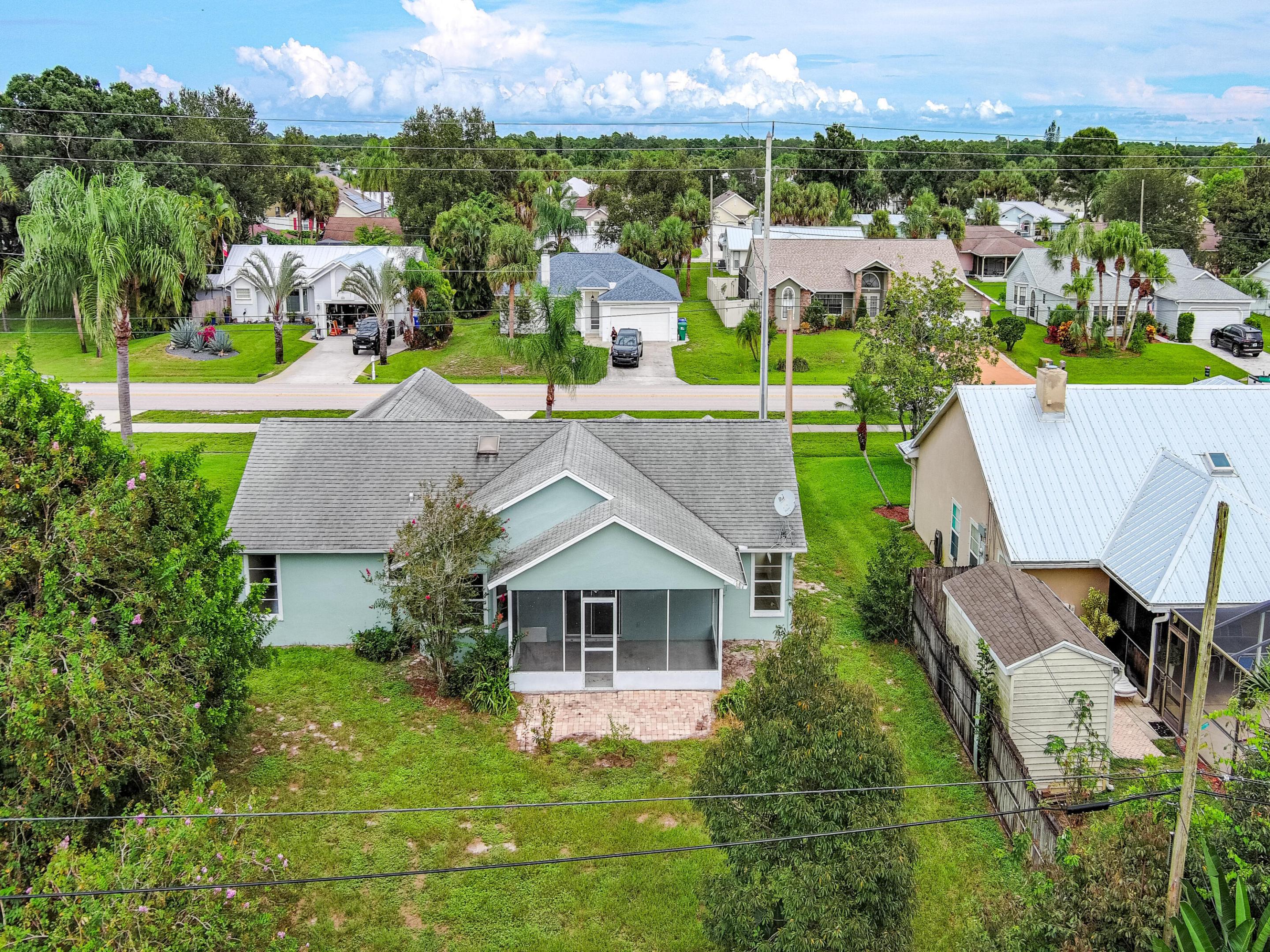 SEBASTIAN HIGHLANDS UNIT 11 - Residential