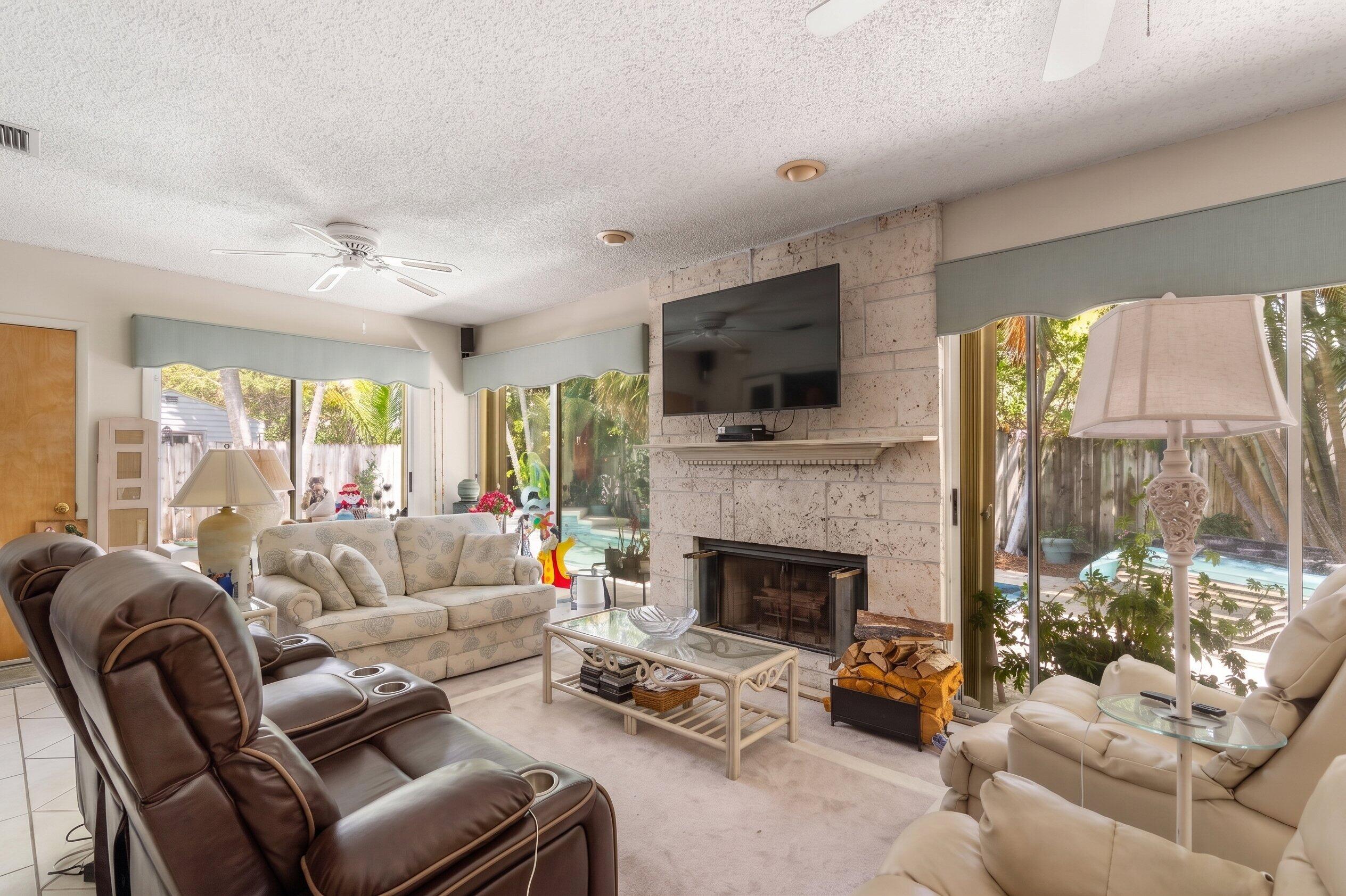 PALM BEACH SHORES - Residential