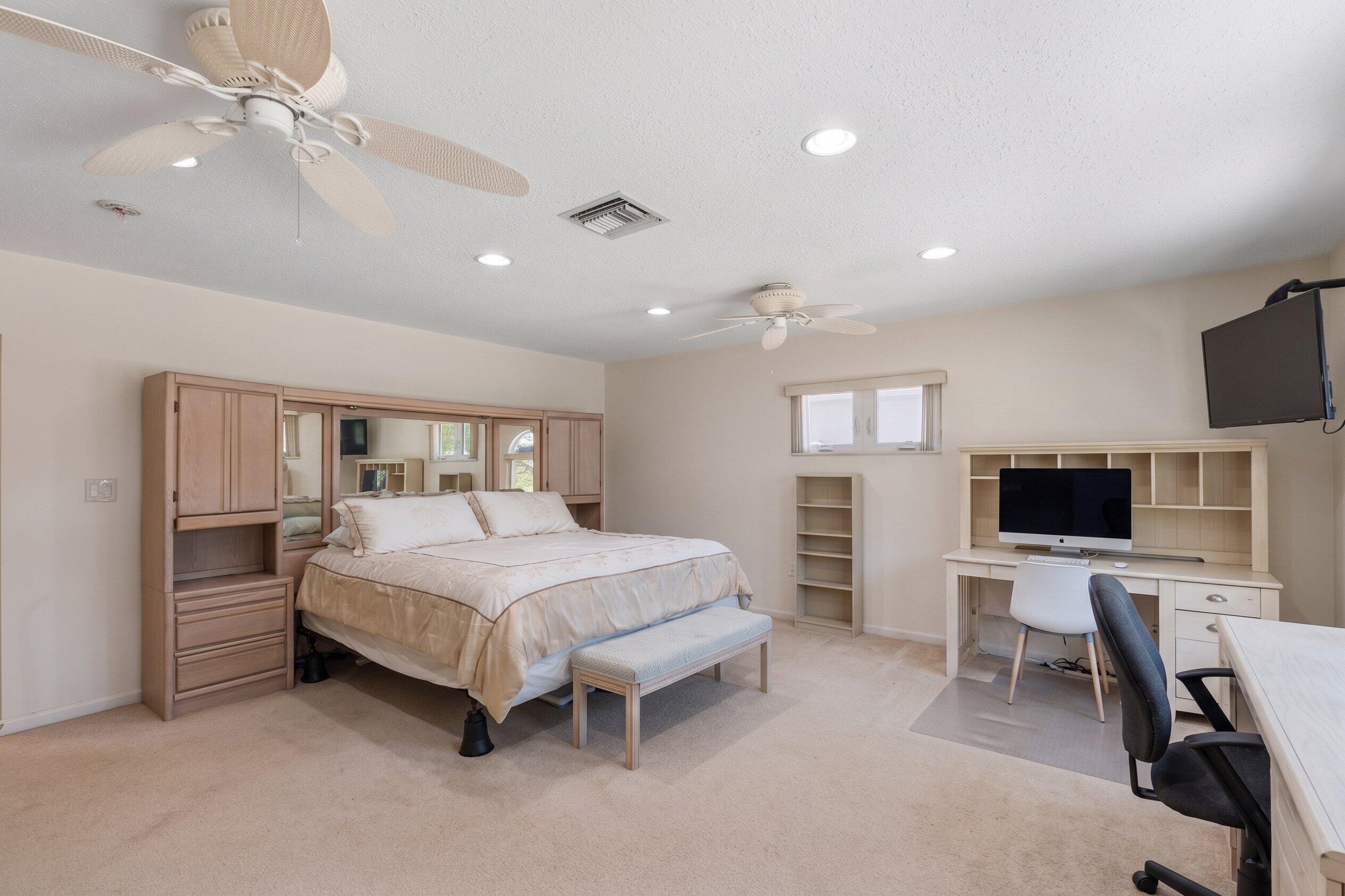 PALM BEACH SHORES - Residential