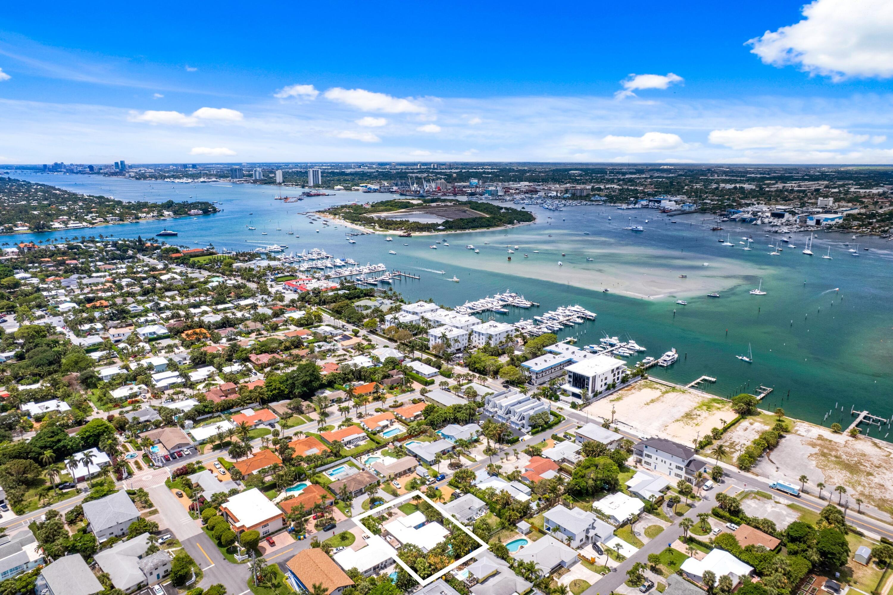 PALM BEACH SHORES - Residential