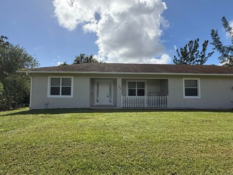 A home in Loxahatchee