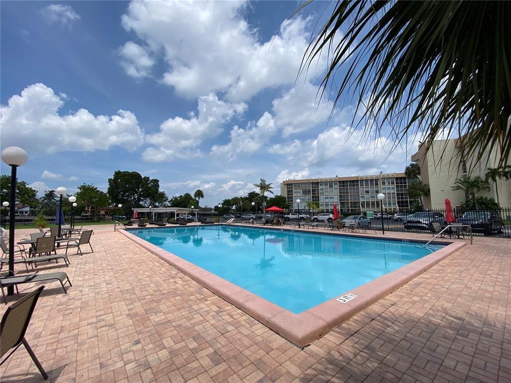 Desoto Park Condo - Residential Lease