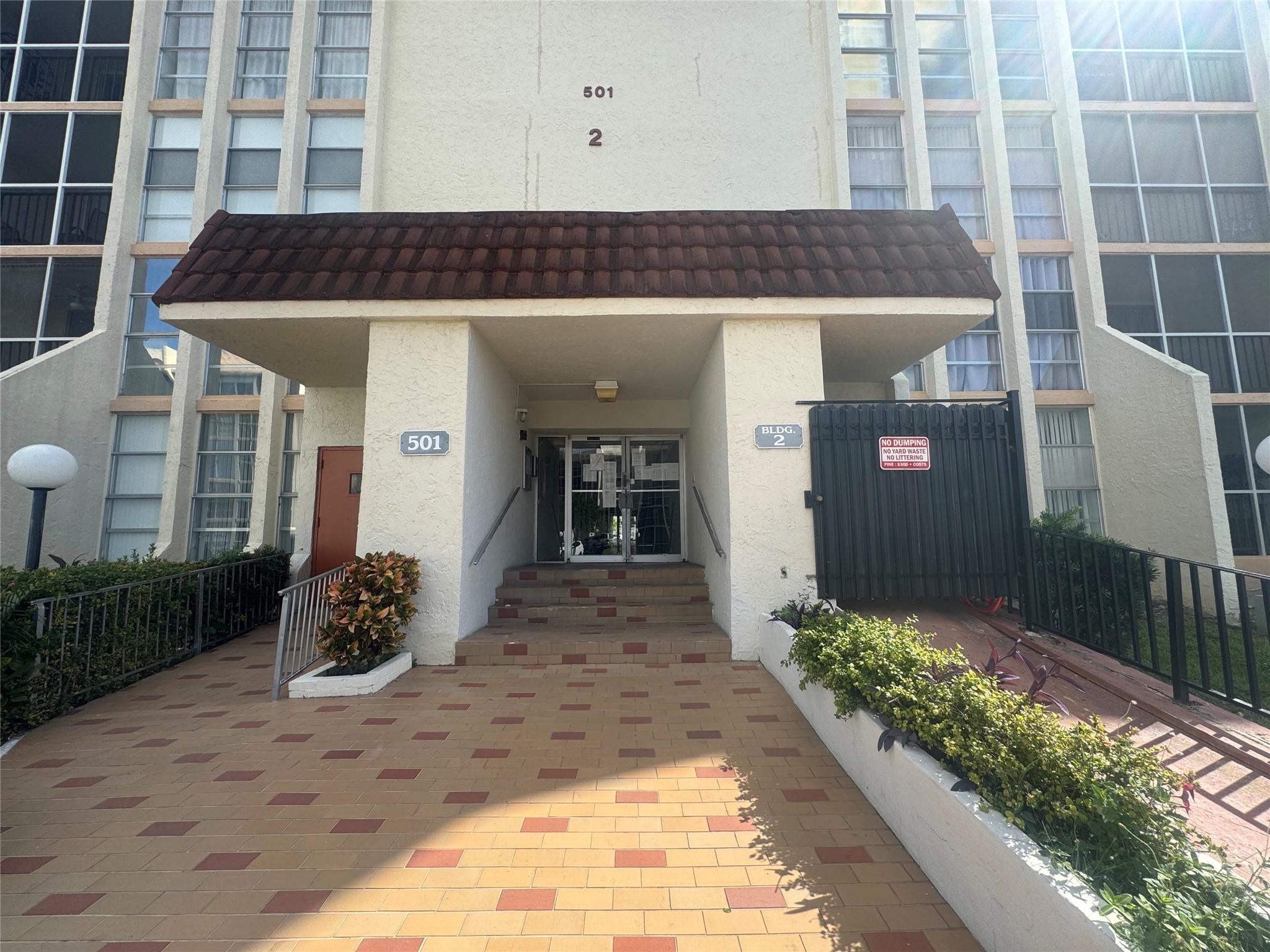 Desoto Park Condo - Residential Lease