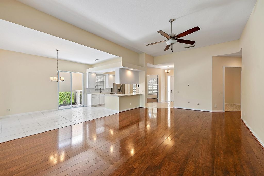 Photo of 8875 Oldham Way, Palm Beach Gardens, FL 33412 (MLS # R11097815)