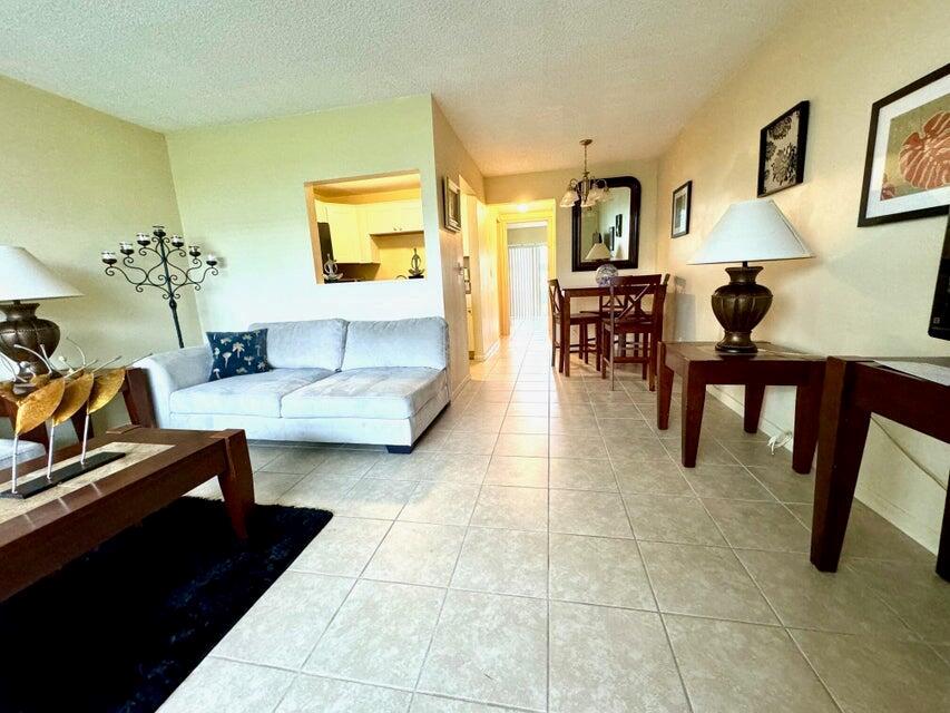 Location, Location!! Nice and cozy Fully Furnished One bedroom and one bath condo on this spectacular community of Sterling Village, Resort style community that offers Intracoastal view from the boardwalk, Very Impressive club house with completely renovated Pool area, close to Great Restaurants, Beaches, and great amenities.