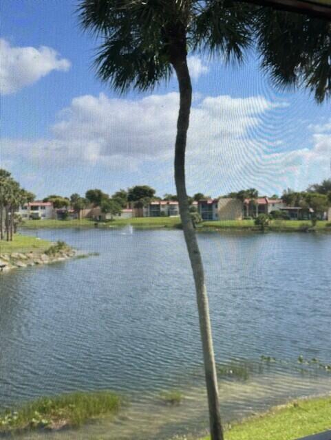 GOLDEN LAKES VILLAGE CONDO 1 THRU 13-A - Residential Lease