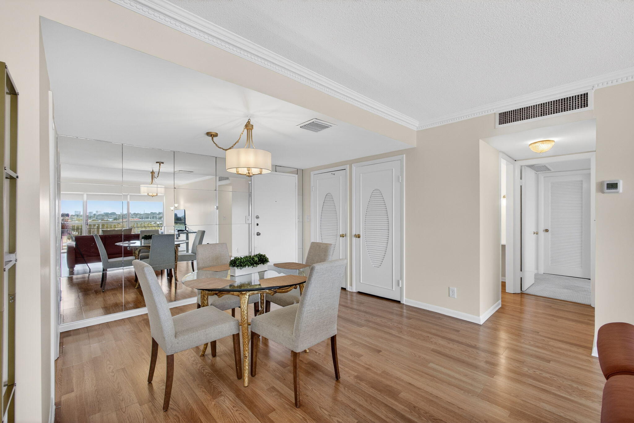 PORTOFINO CONDO PT OF LTS 15 AND 16,JARVIS PAR - Residential Lease