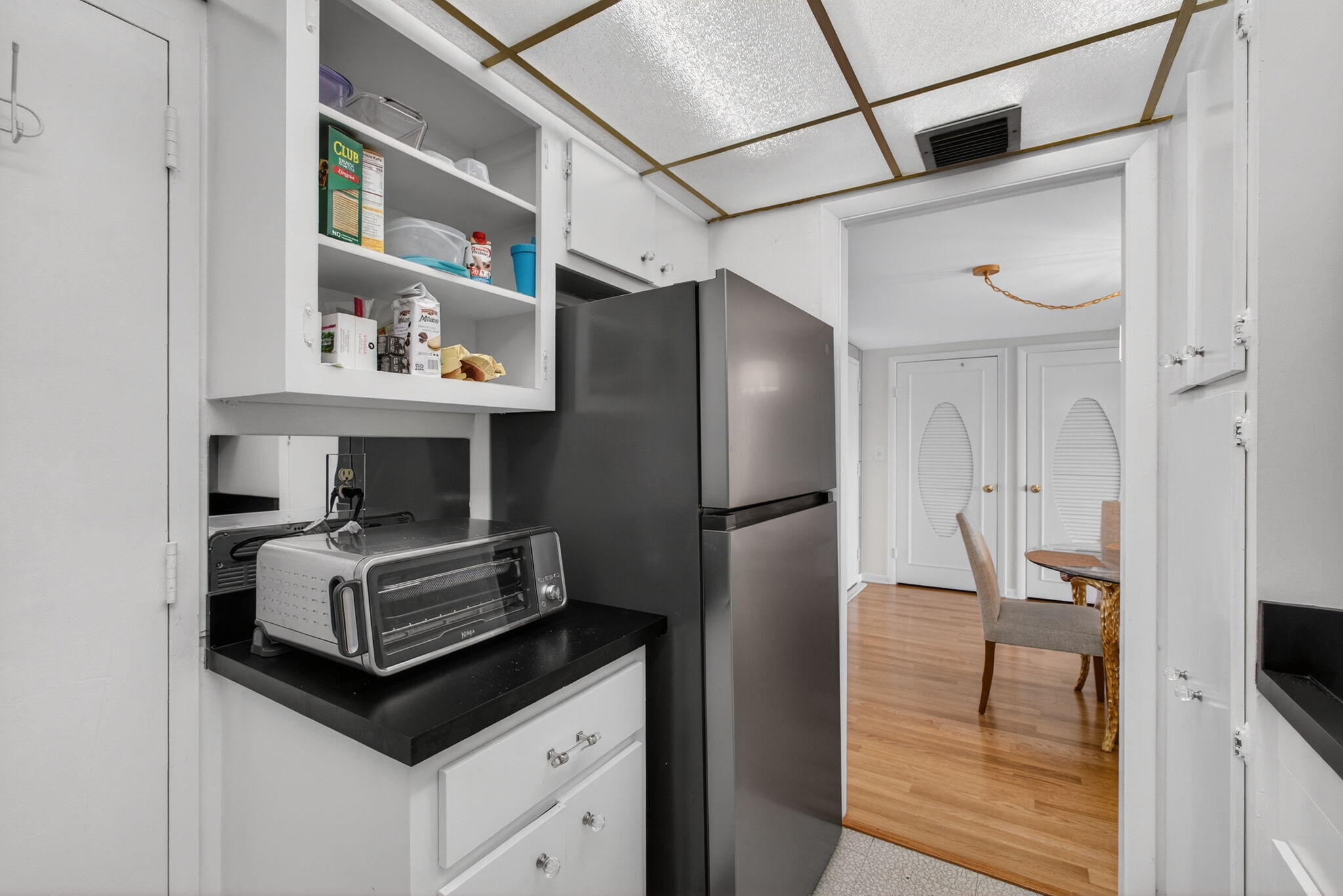 PORTOFINO CONDO PT OF LTS 15 AND 16,JARVIS PAR - Residential Lease