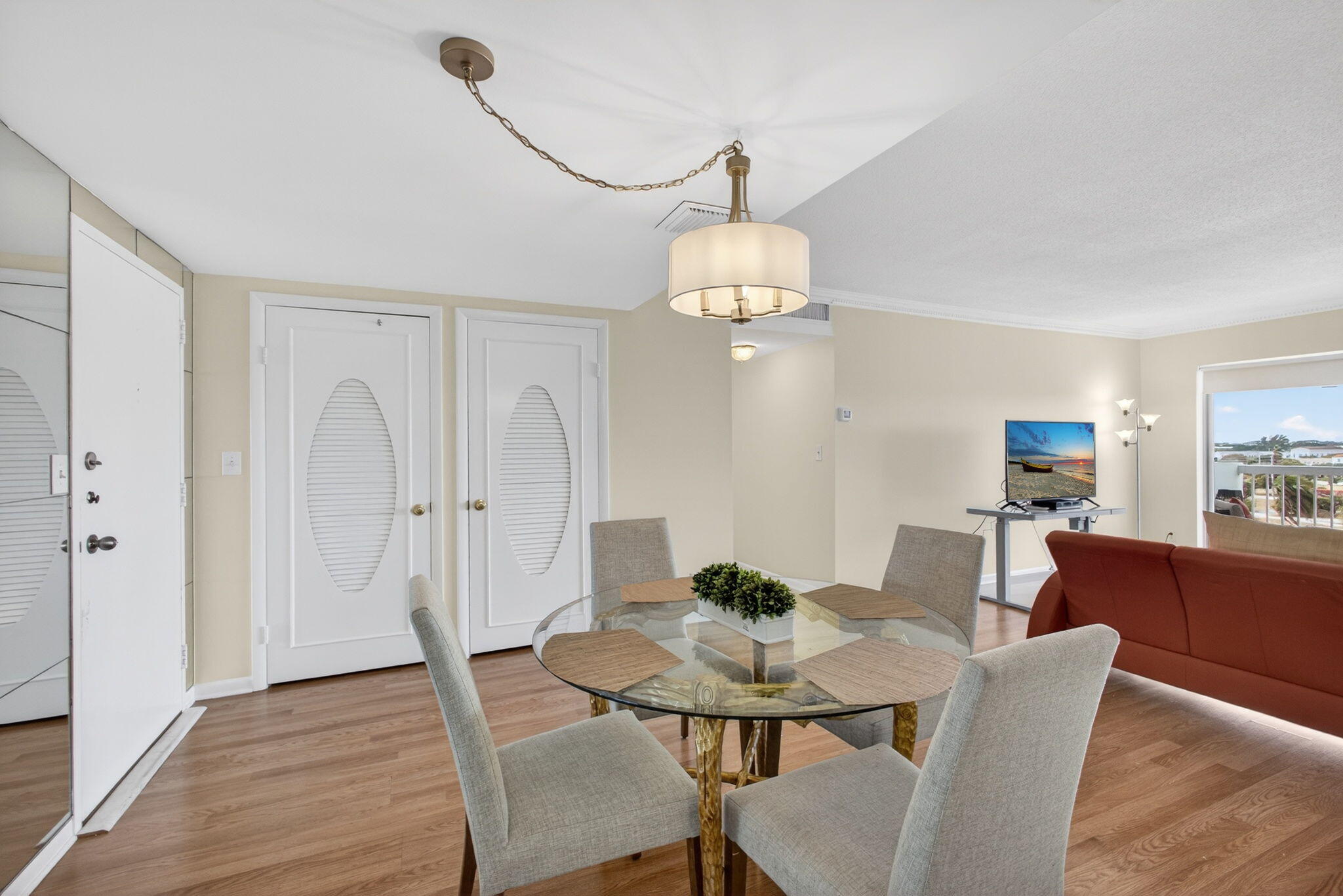 PORTOFINO CONDO PT OF LTS 15 AND 16,JARVIS PAR - Residential Lease