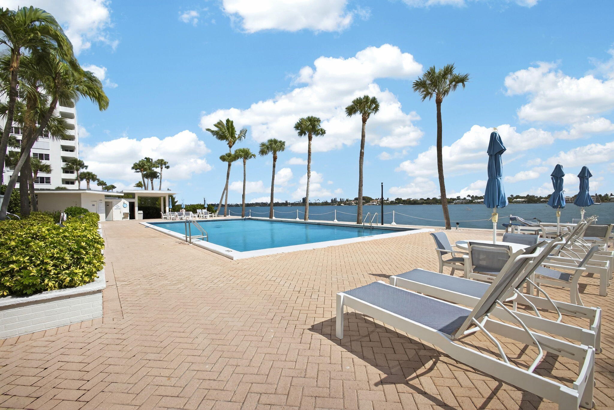 PORTOFINO CONDO PT OF LTS 15 AND 16,JARVIS PAR - Residential Lease