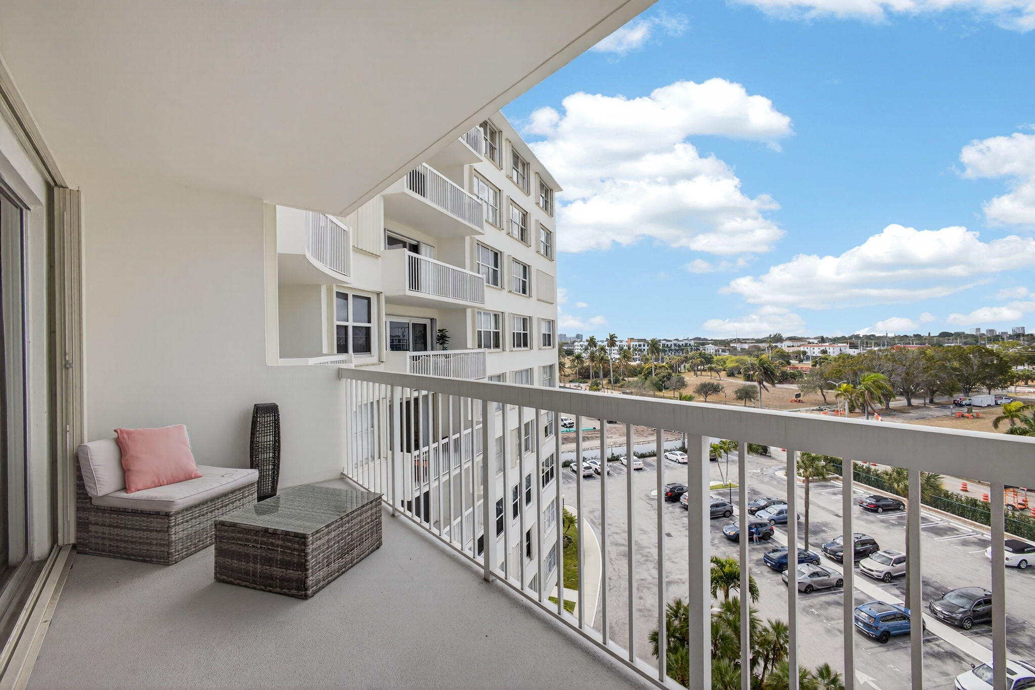 PORTOFINO CONDO PT OF LTS 15 AND 16,JARVIS PAR - Residential Lease