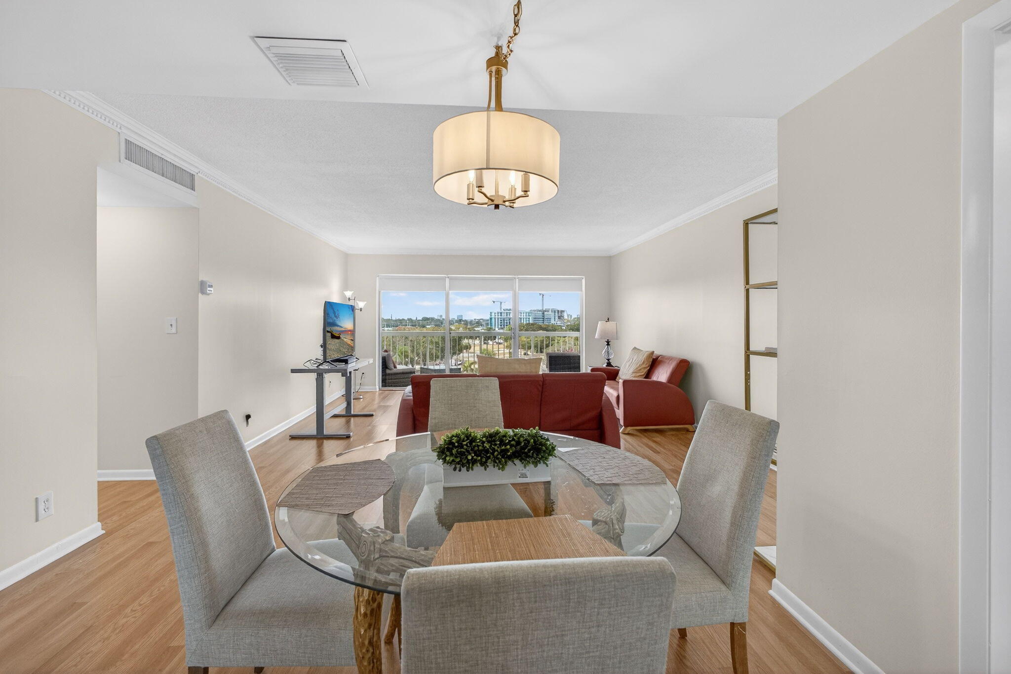 PORTOFINO CONDO PT OF LTS 15 AND 16,JARVIS PAR - Residential Lease