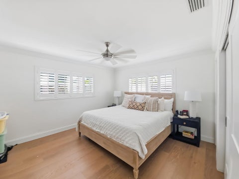 Tiny photo for 4401 NE 15TH Way, Oakland Park, FL 33334 (MLS # B26089900)