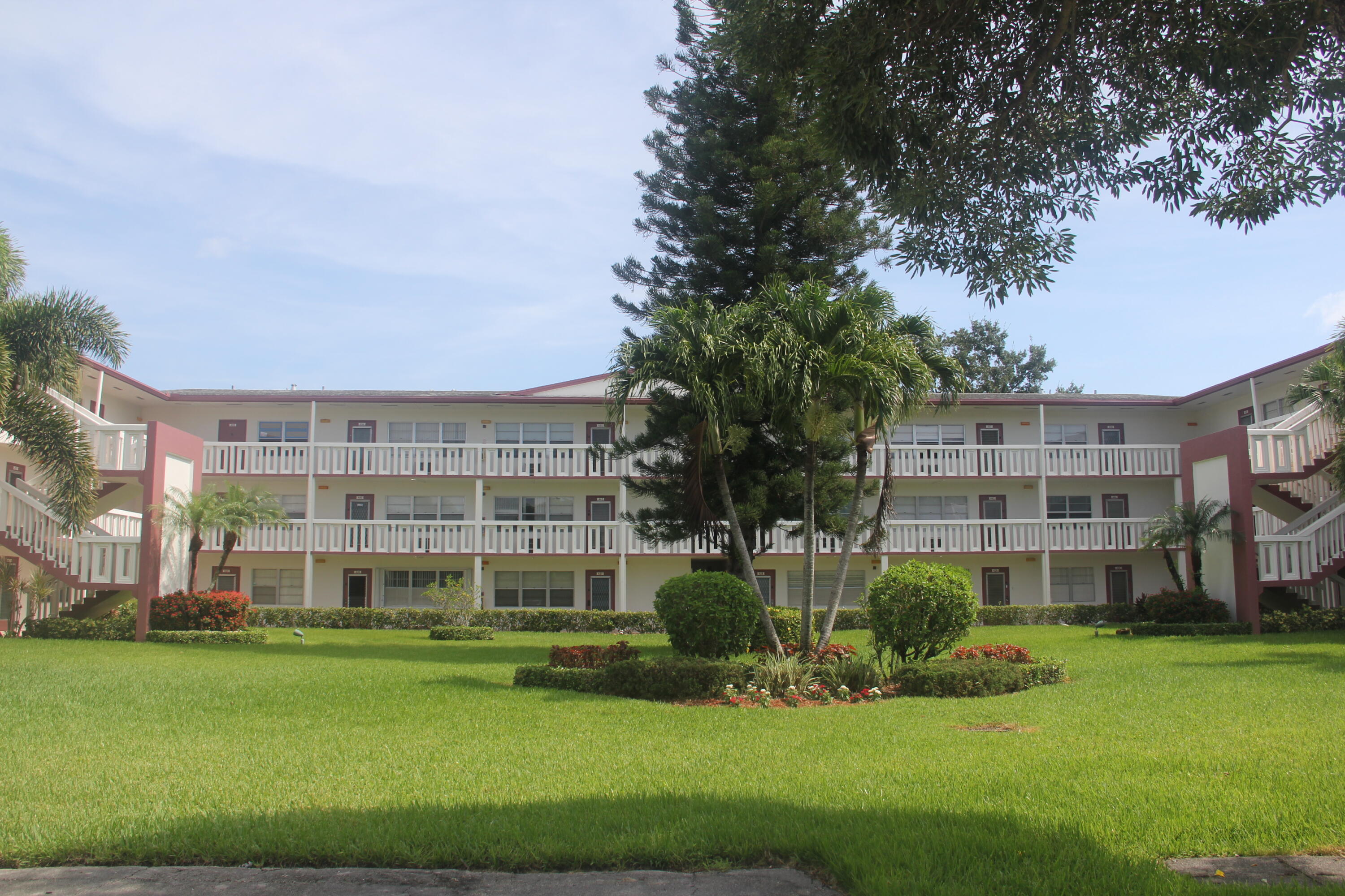 CENTURY VILLAGE - Residential Lease